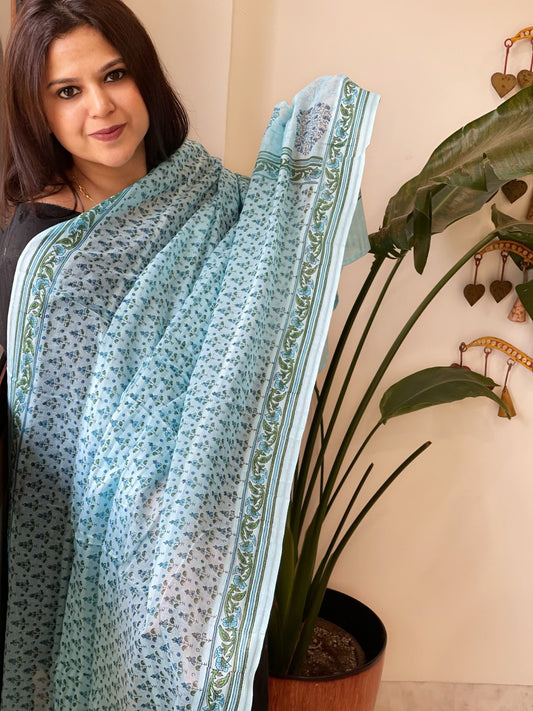 Blue Mul Cotton Handblock Printed Dupatta - Masakalee