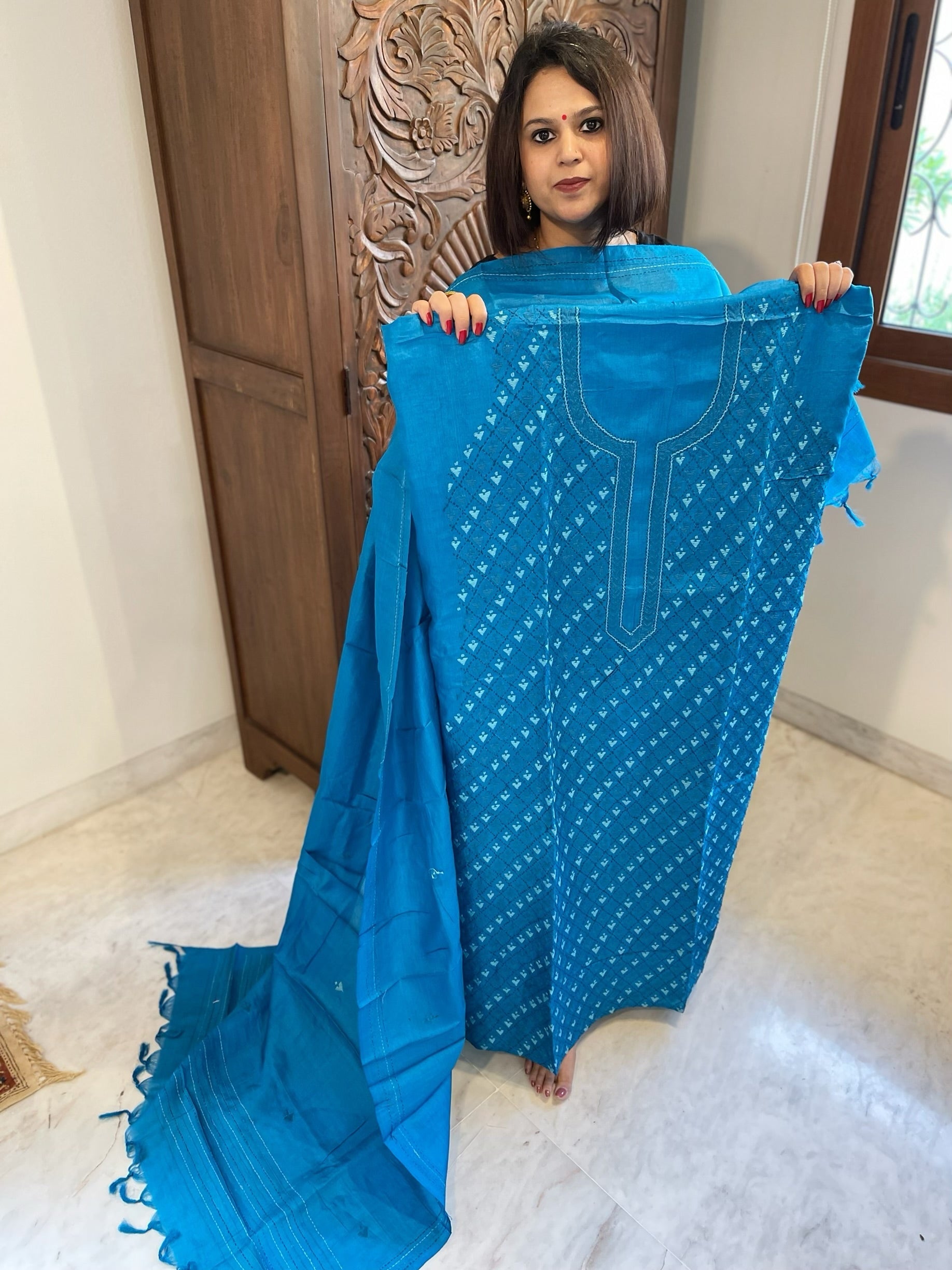 Blue Suit Set with Hand Embroidery in Pure Tussar Silk - Masakalee