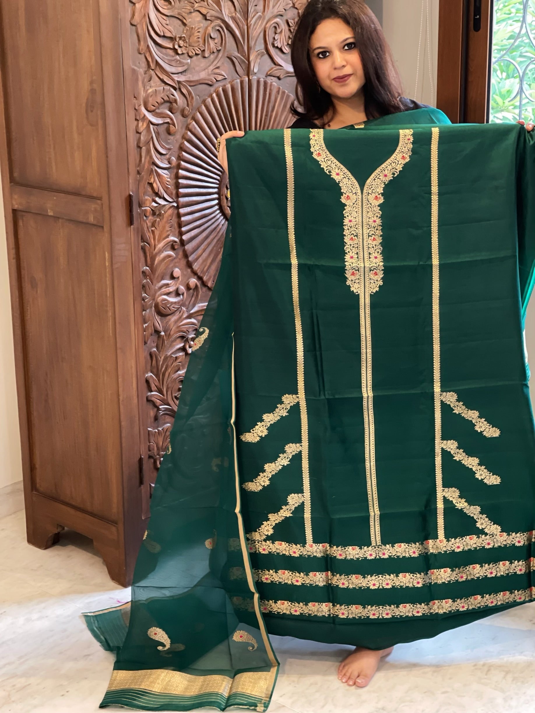 Bottle Green Designer Banarasi Suit Set in Pure Silk - Masakalee
