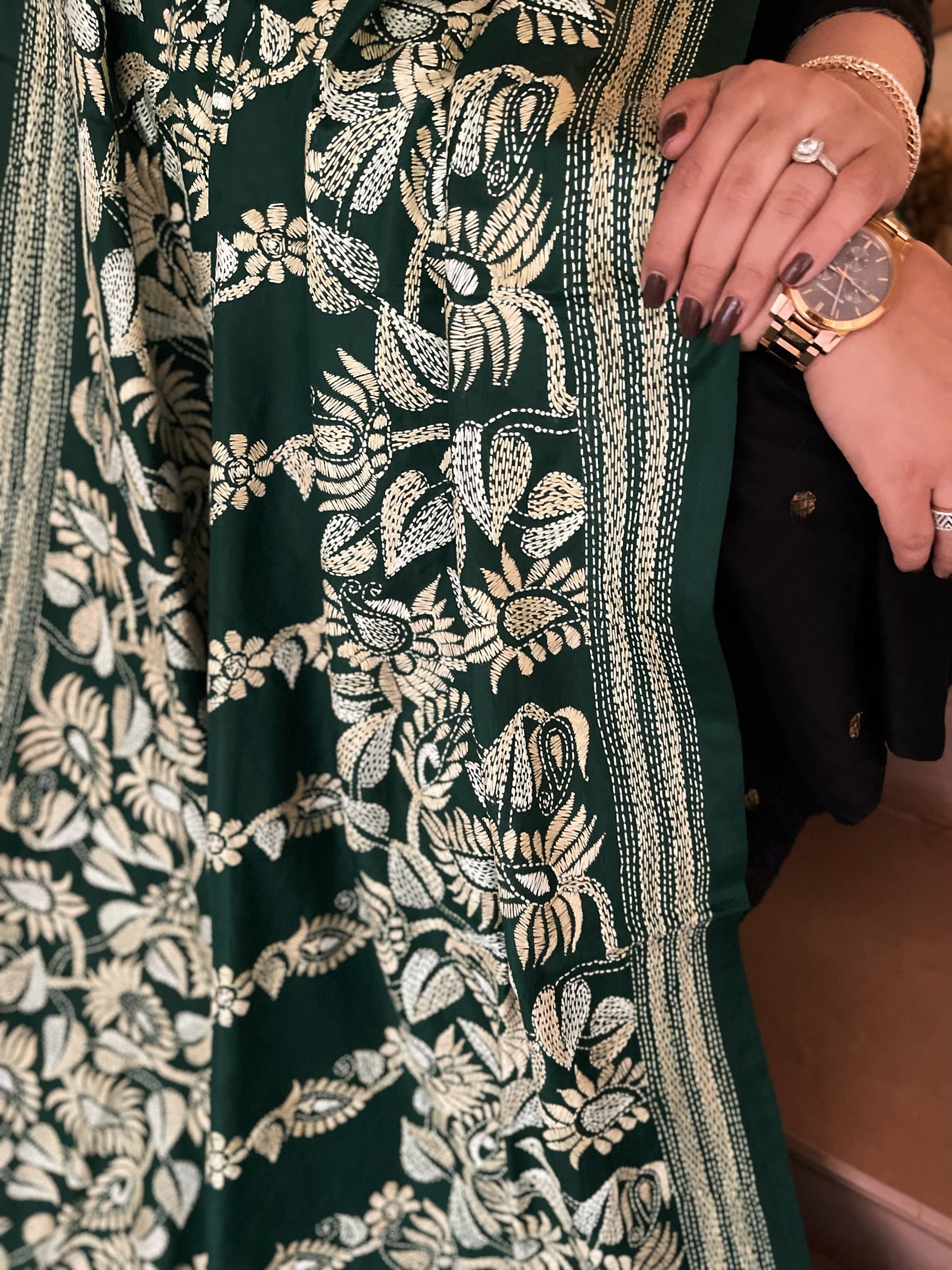 Bottle Green Handmade Nakshi Kantha Dupatta in Pure Silk - Masakalee