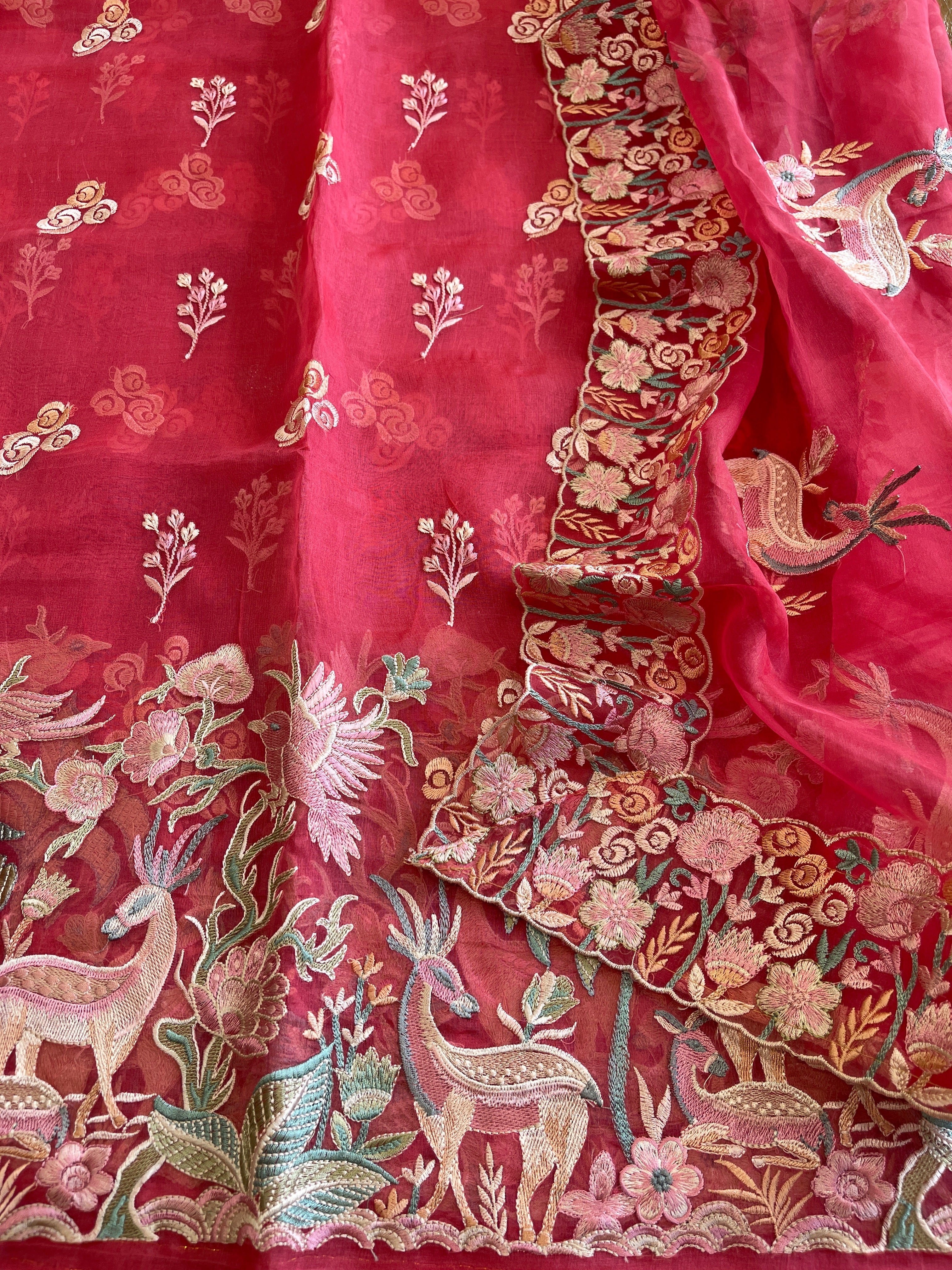 Carrot Pink Dupatta Set (Kurta+Dupatta) with Thread Embroidery in Pure Organza - Masakalee