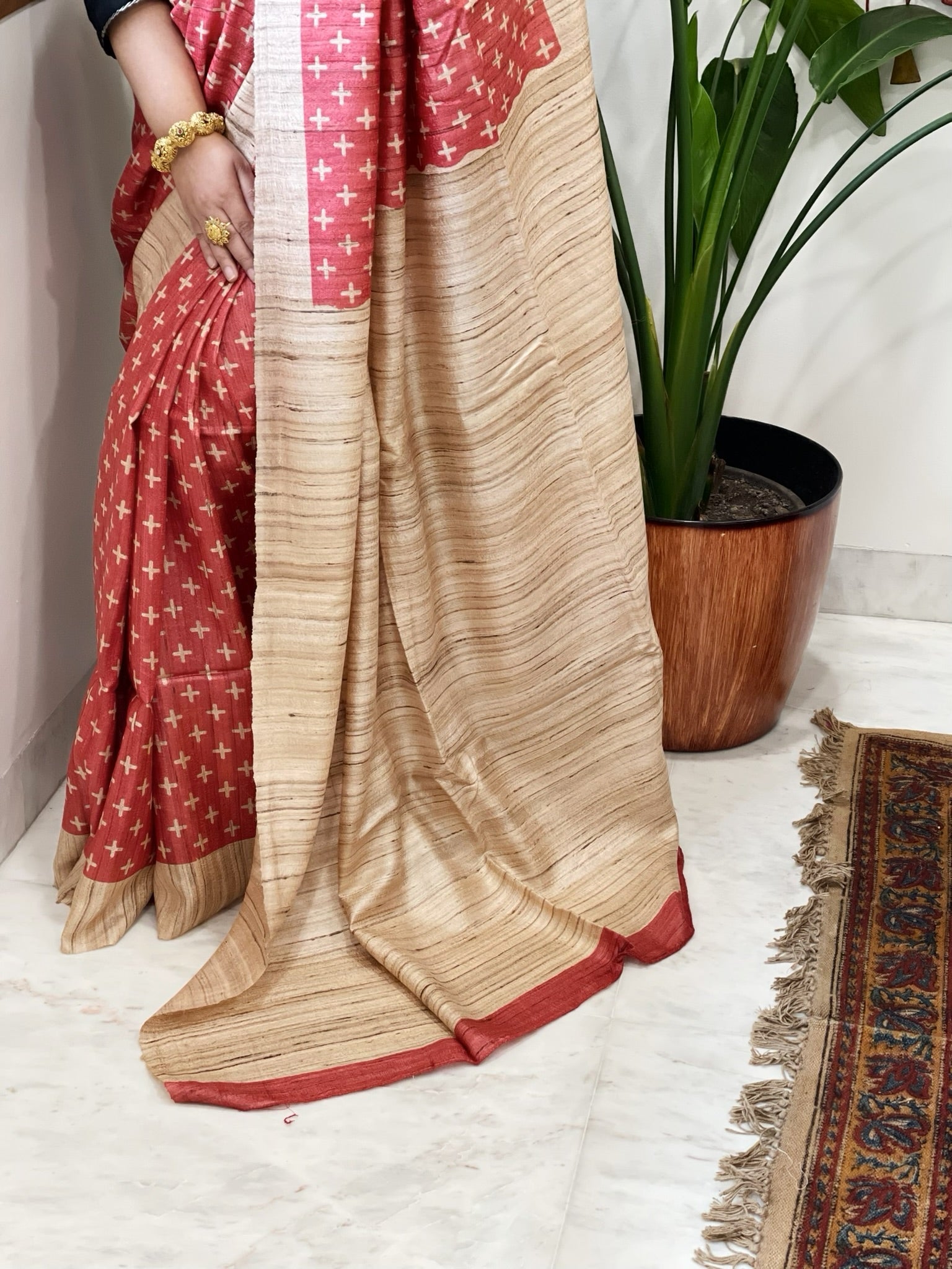 Carrot Red Printed Saree in Pure Tussar - Geecha Silk - Masakalee