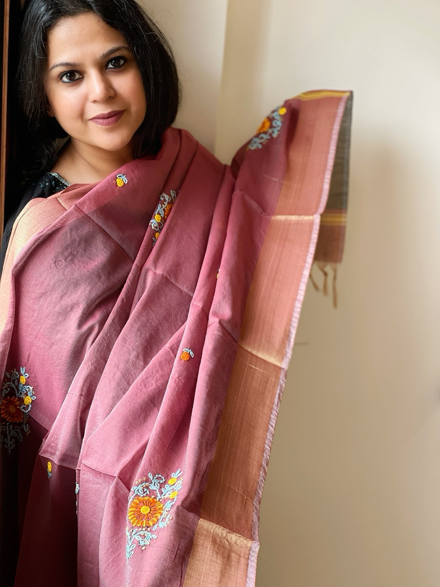 Chanderi Silk Dupatta with Ikat Pallu, Kantha Stitch and Knot Handwork - Masakalee