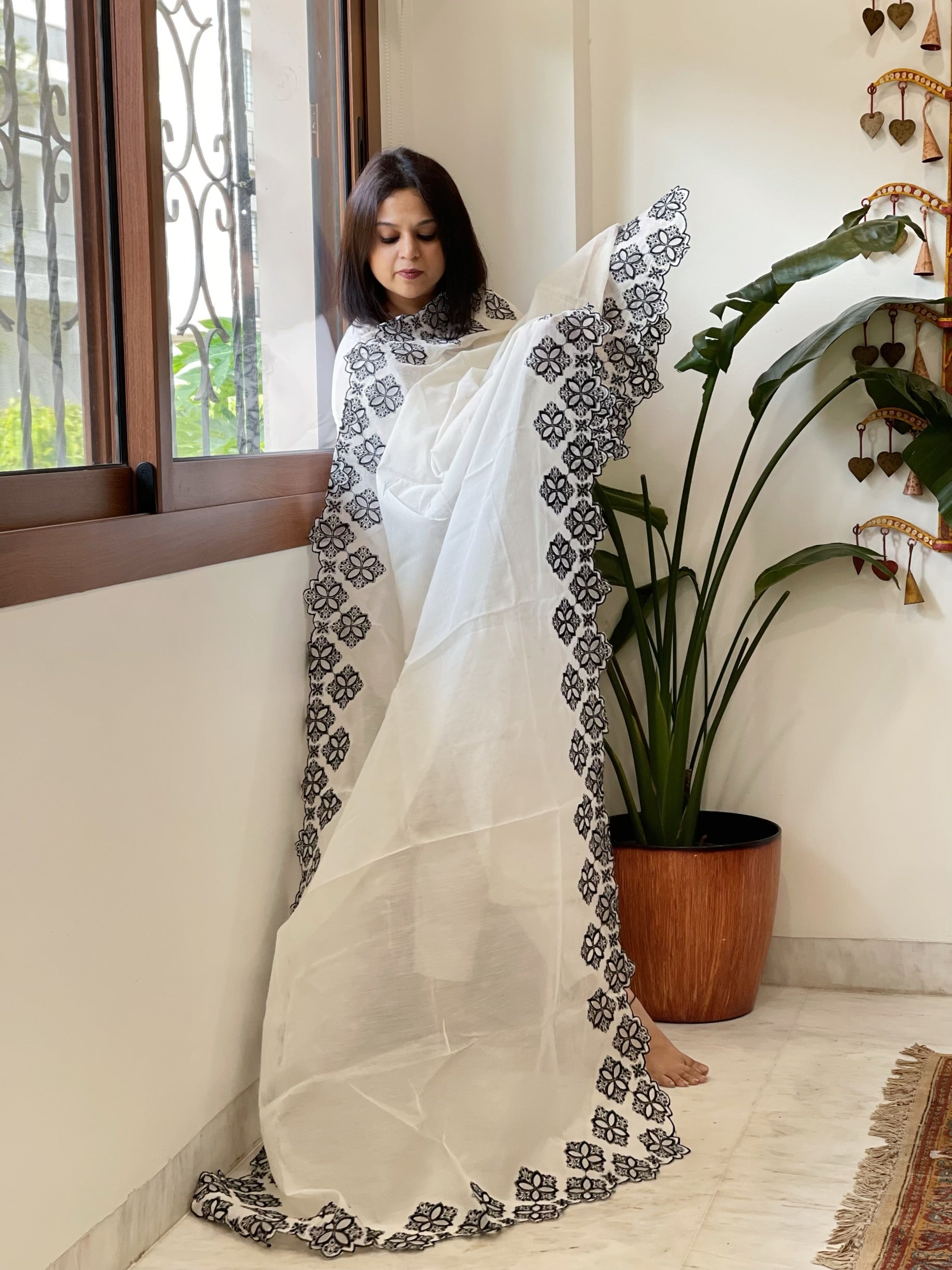 Cream Chanderi Cut Work Dupatta with Black Embroidery - Masakalee