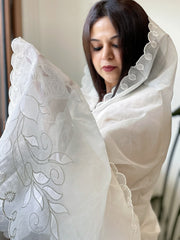Cream Chanderi Dupatta with Cut Work - Masakalee
