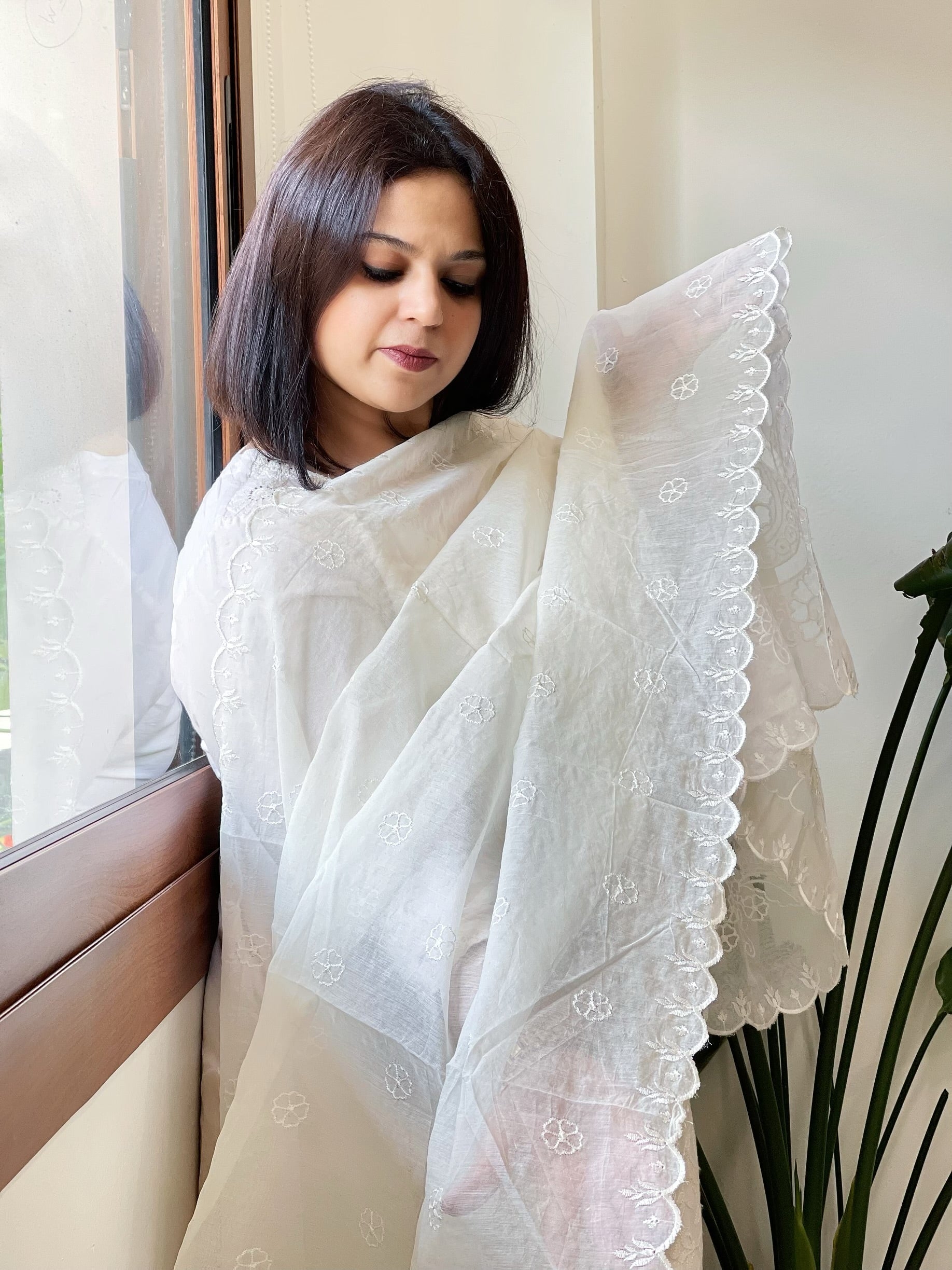 Cream Chanderi Dupatta with Cut Work - Masakalee