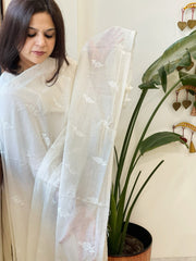 Cream Chanderi Dupatta with Thread Embroidery - Masakalee