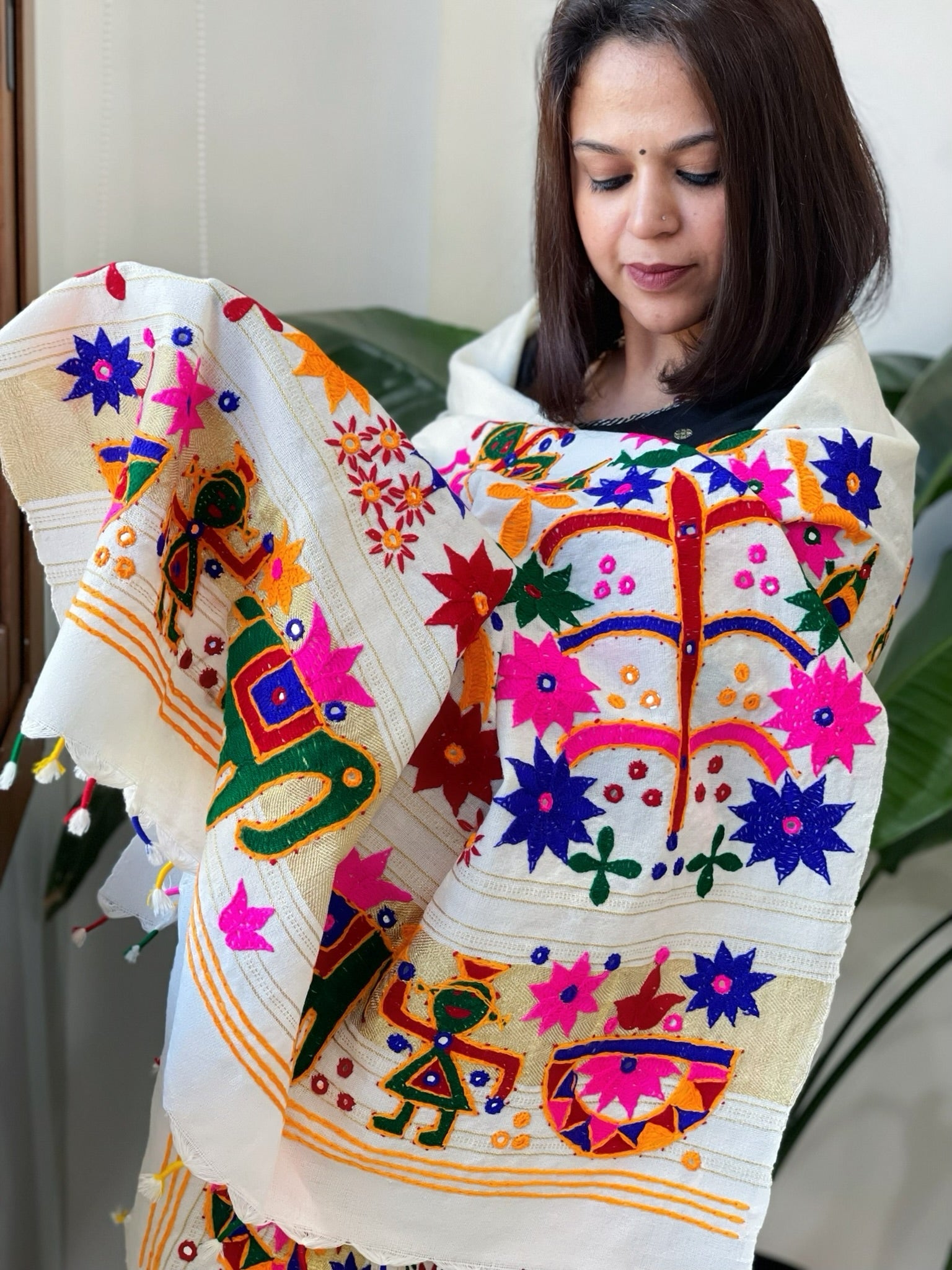 Cream Handwoven Woollen Shawl with Thread and Foil Mirror Handwork - Masakalee