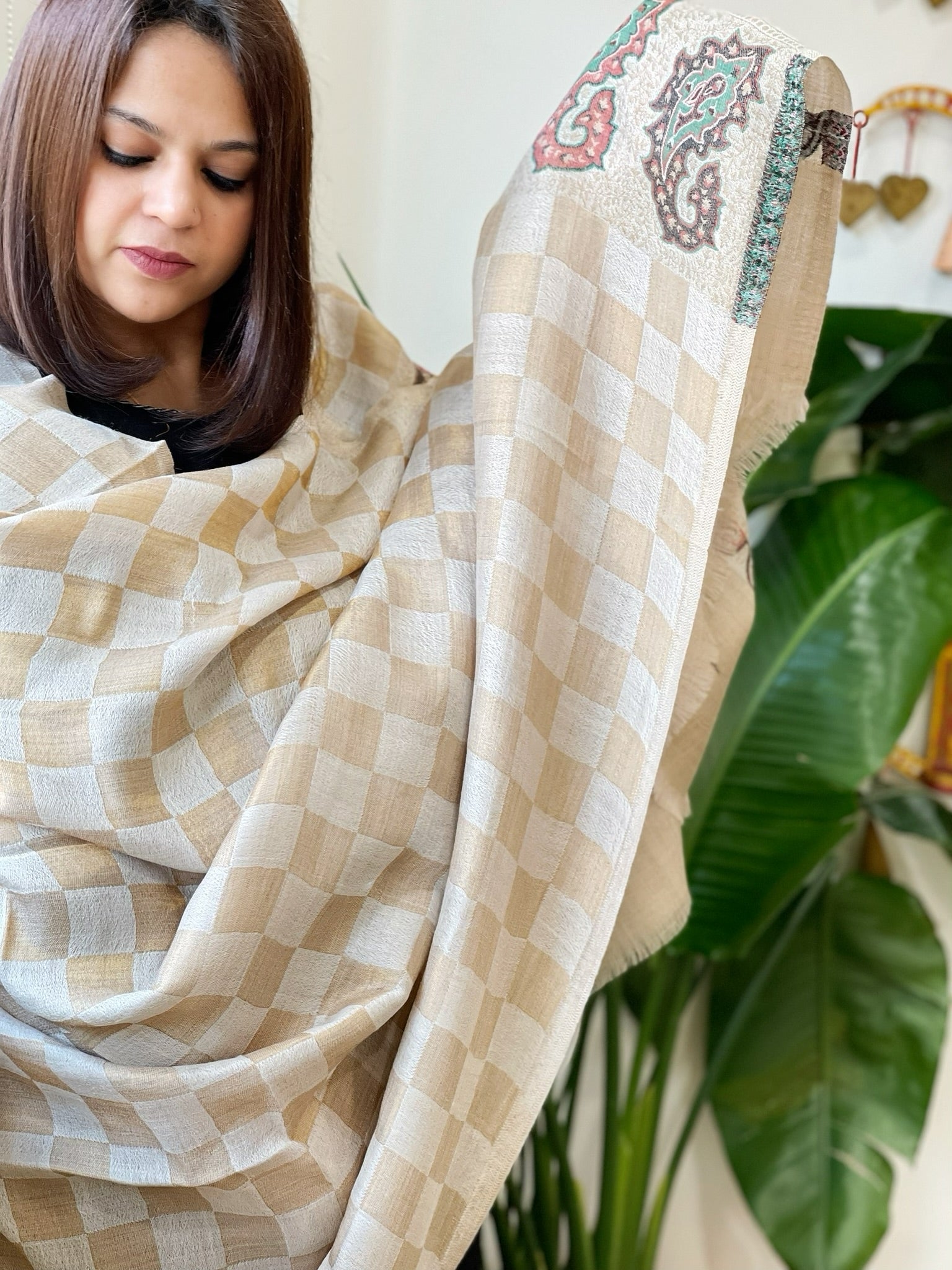 Dark Cream Woven Pashmina Zari Shawl with Kaani Pallu - Masakalee