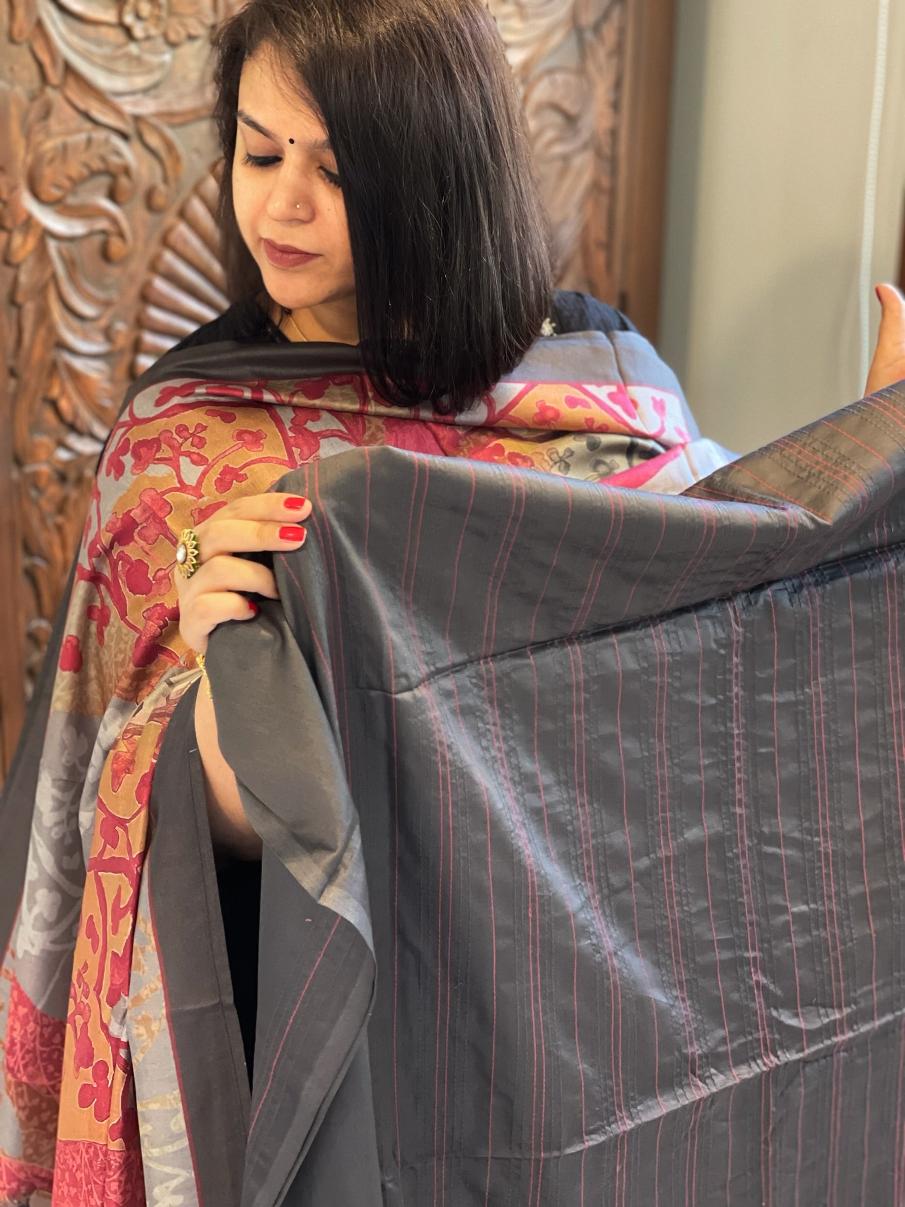 Dark Grey Suit Set with Kantha Stitch Work on Glazed Cotton - Masakalee