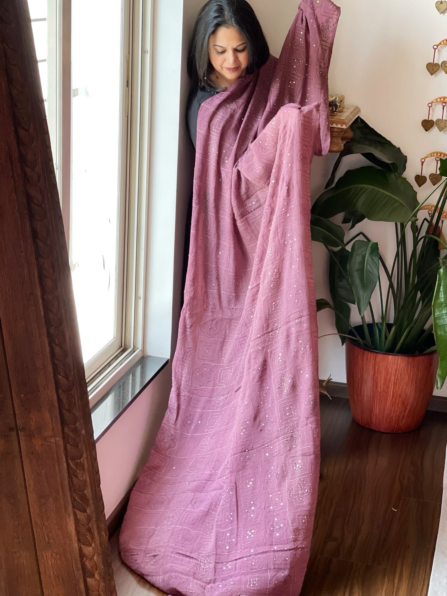 Dark Mauve Hand Embroidered Dupatta in Georgette - Masakalee