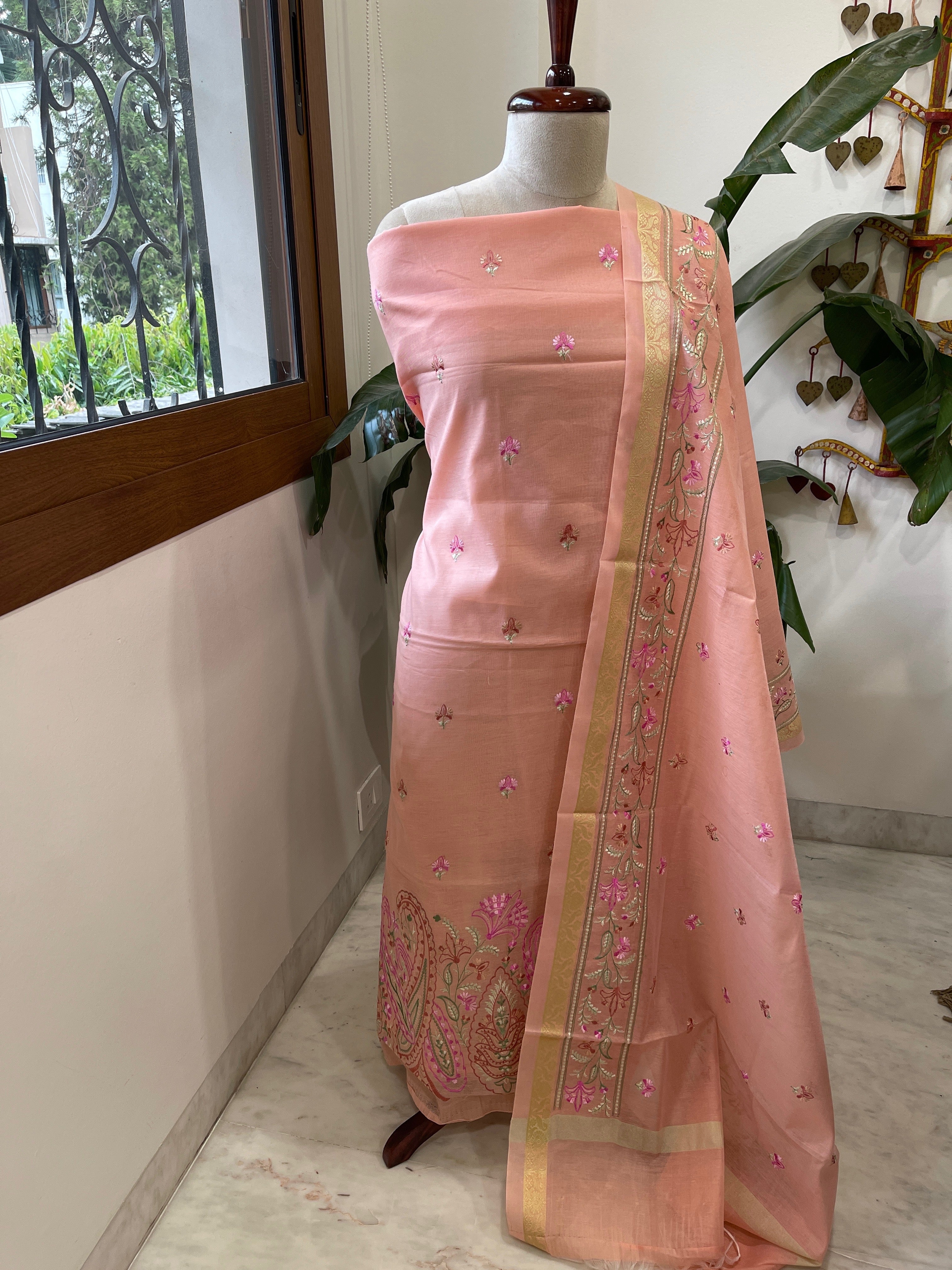 Dupatta Set with Thread Embroidery in Chanderi cotton - Masakalee