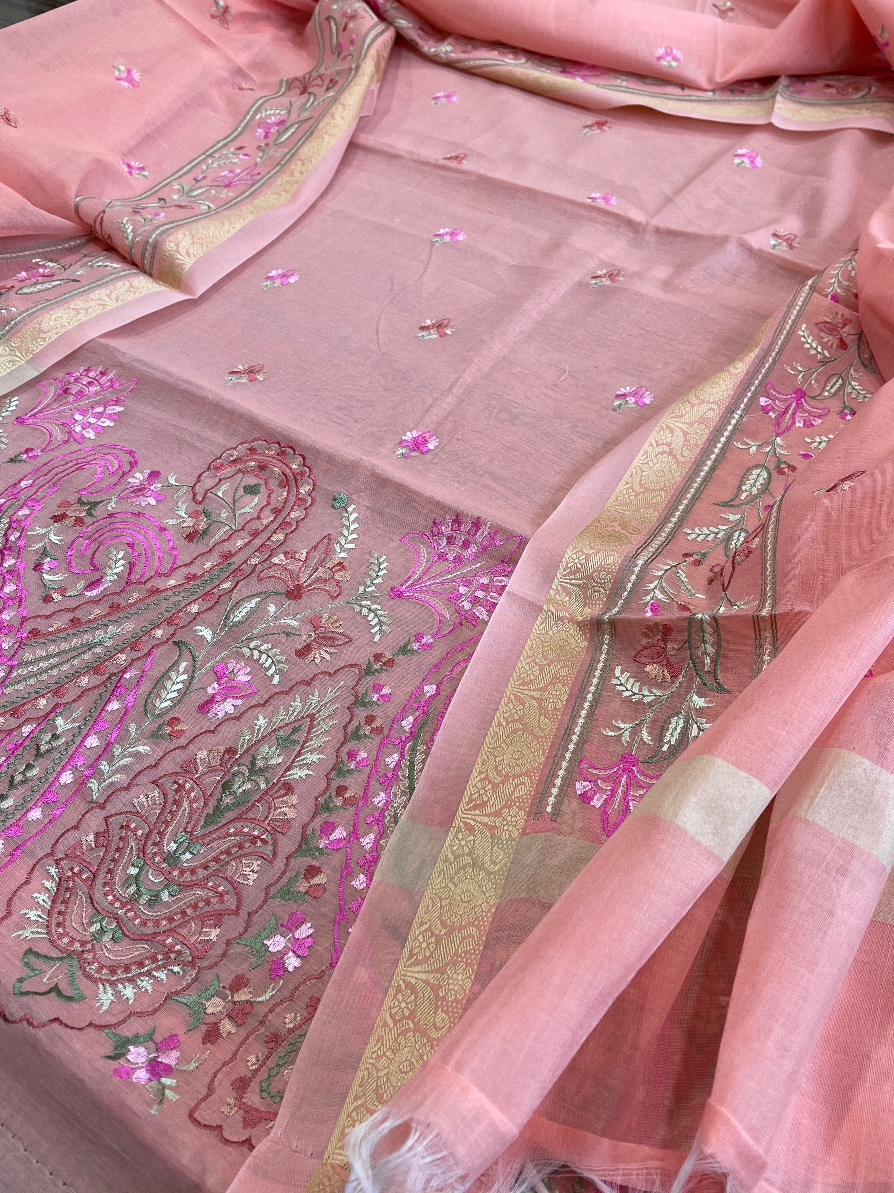 Dupatta Set with Thread Embroidery in Chanderi cotton - Masakalee