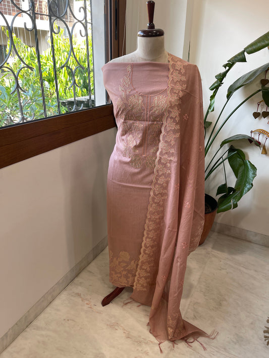 Dusty Pink Applique Suit Set in Mul Chanderi - Masakalee