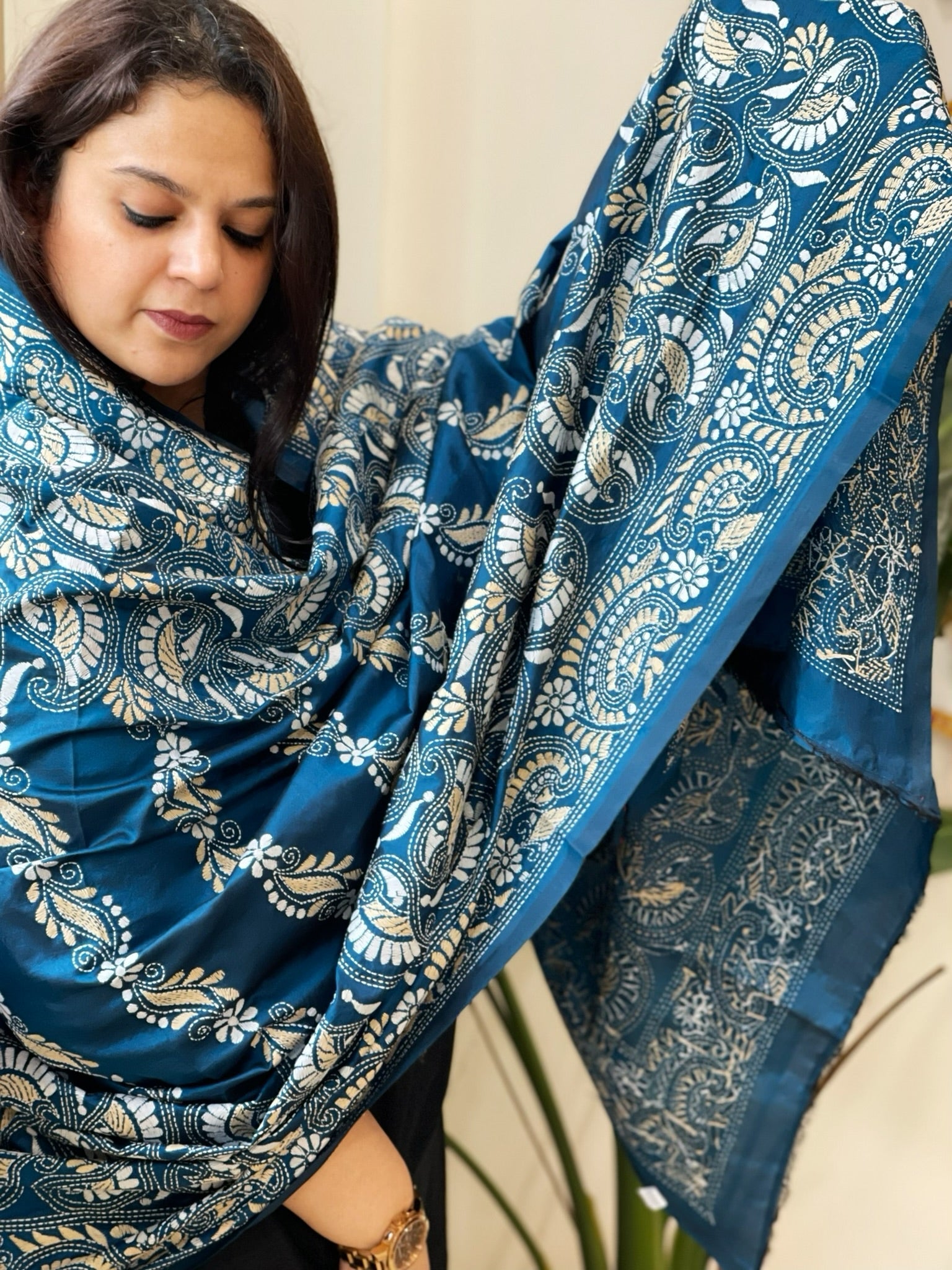 Firozi Blue Handmade Nakshi Kantha Dupatta in Pure Silk - Masakalee