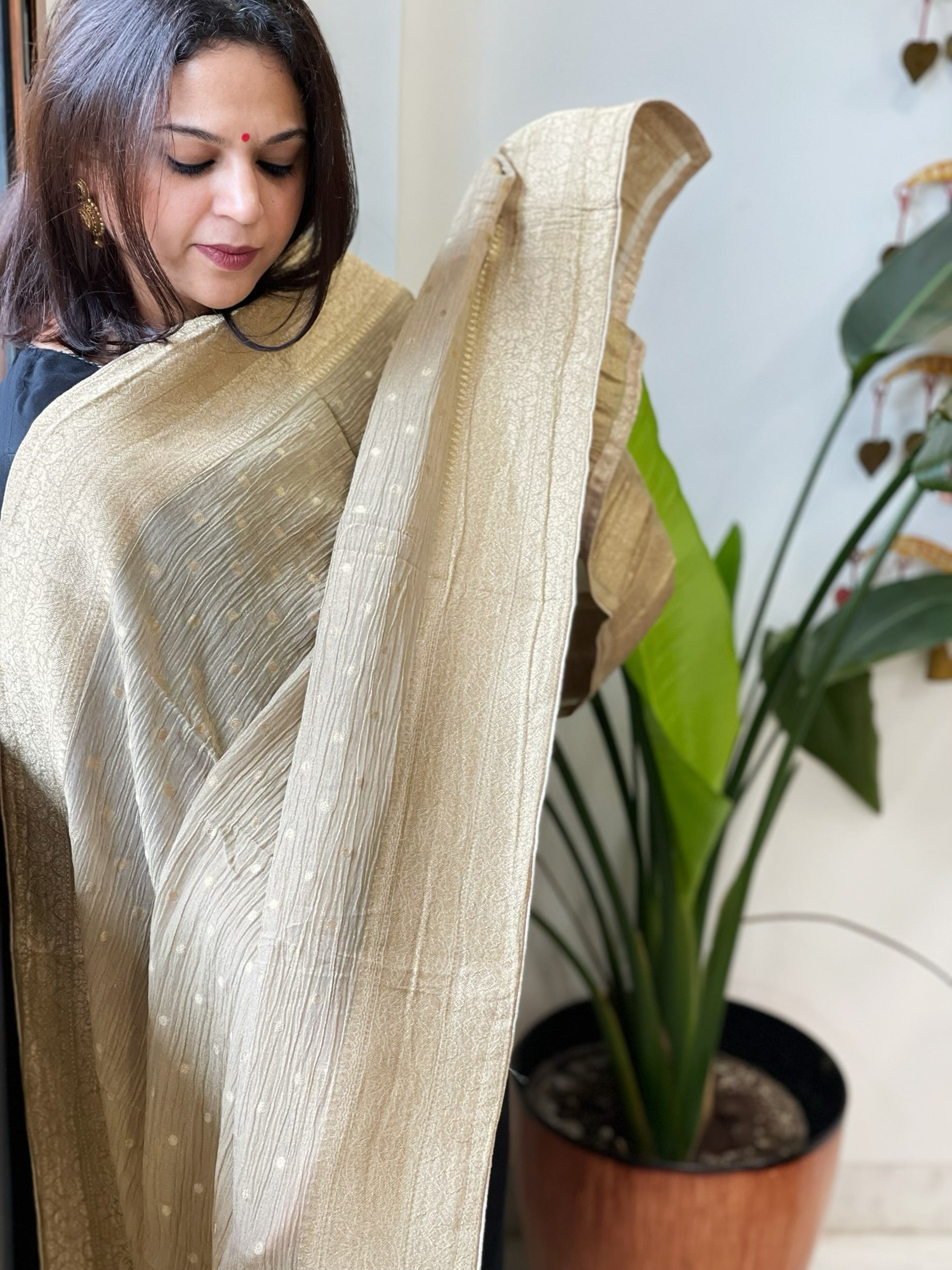 Gold Woven Banarasi Dupatta in Tissue - Masakalee