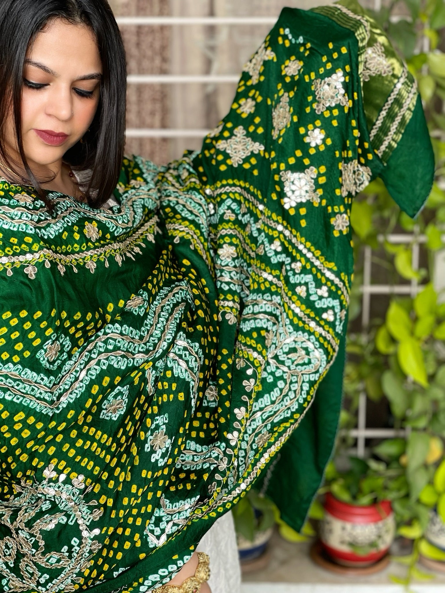 Green Bandhani Dupatta with Gotapatti Handwork in Pure Silk - Masakalee