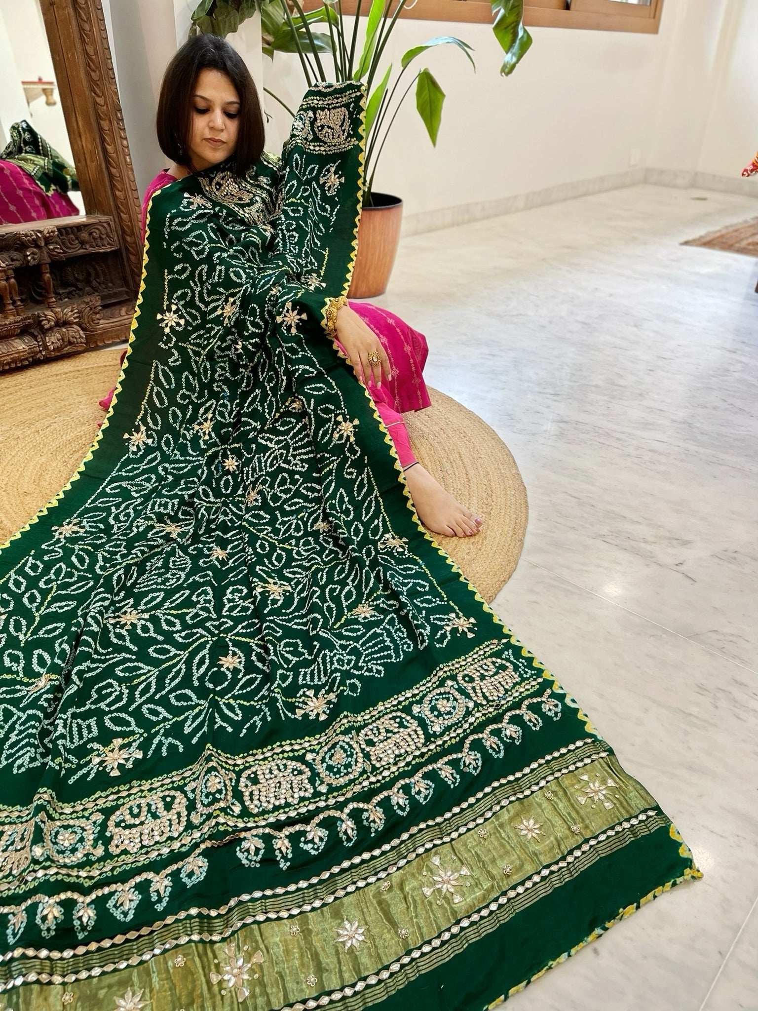 Green Bandhani Dupatta with Gotapatti Handwork in Pure Silk - Masakalee