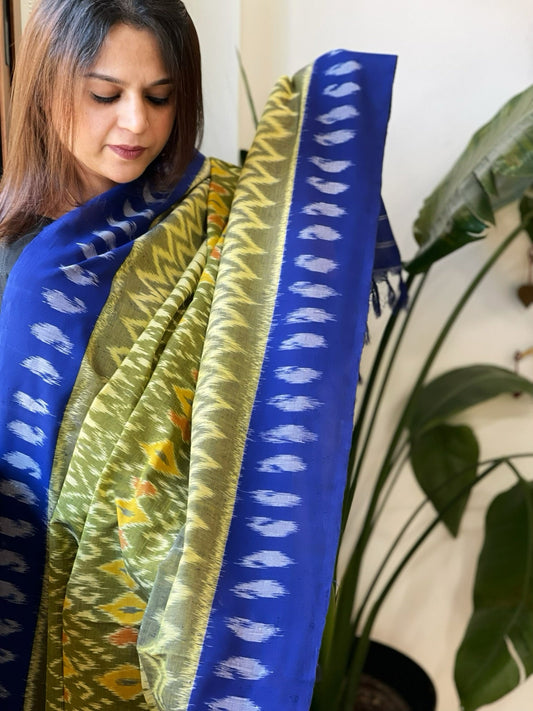 Green, Blue Handwoven Ikat Dupatta in Cotton - Masakalee