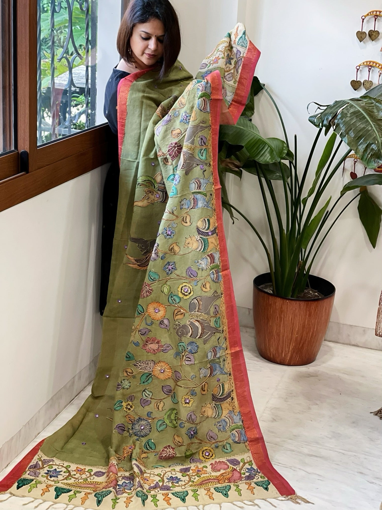 Green Handpainted Kalamkari Dupatta with Thread & Mirror Handwork in Chanderi Silk - Masakalee