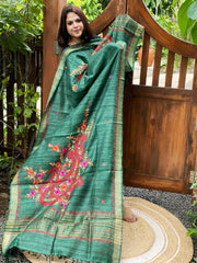 Green Kashmiri Aari Embroidered Dupatta in Geecha Silk - Masakalee