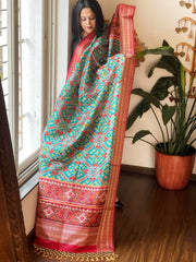 Green Printed Patola Dupatta in Fine Art Silk - Masakalee