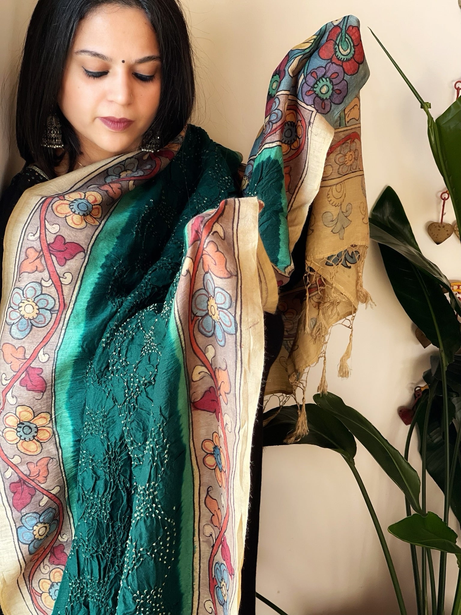 Green Rai Bandhej Dupatta with Handpainted Kalamkari Pallu in Pure Muga Silk - Masakalee