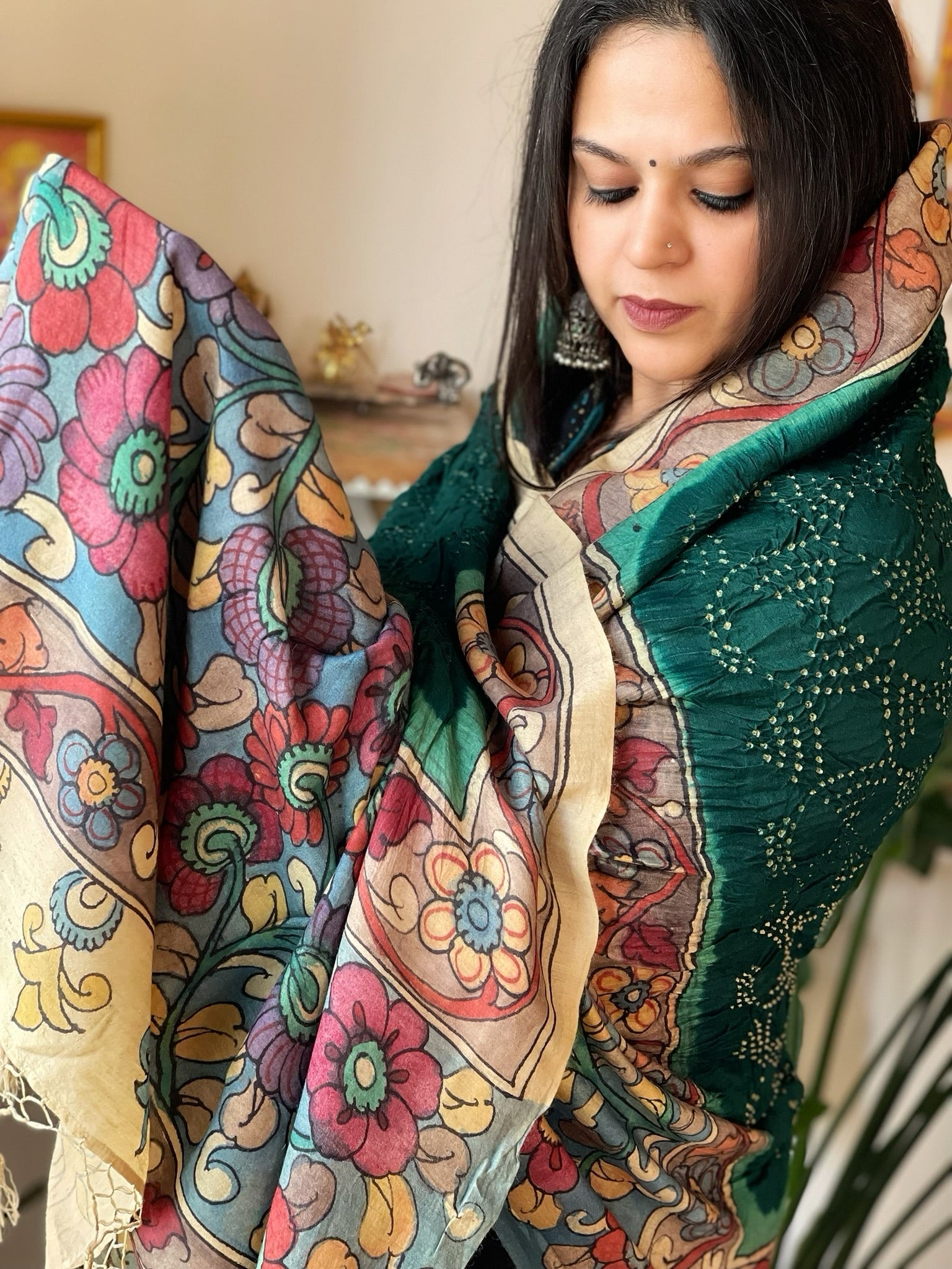 Green Rai Bandhej Dupatta with Handpainted Kalamkari Pallu in Pure Muga Silk - Masakalee