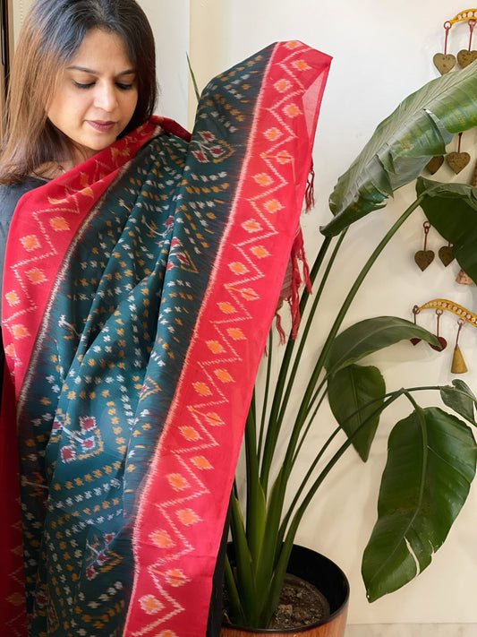Green, Red Handwoven Ikat Dupatta in Cotton - Masakalee