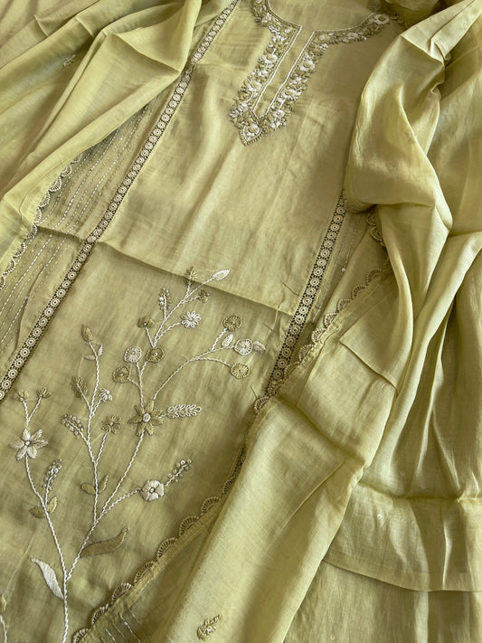 Green Suit Set with Sequin ad Knot handwork in Mul Chanderi - Masakalee