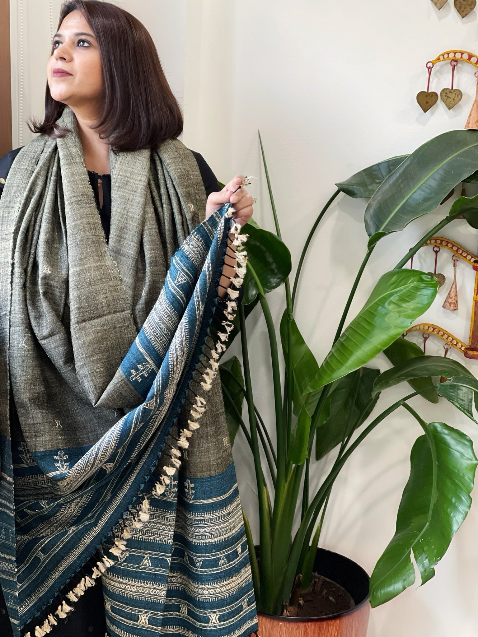 Greenish Grey Handwoven Bhujodi Shawl in Pure Tussar and Wool - Masakalee