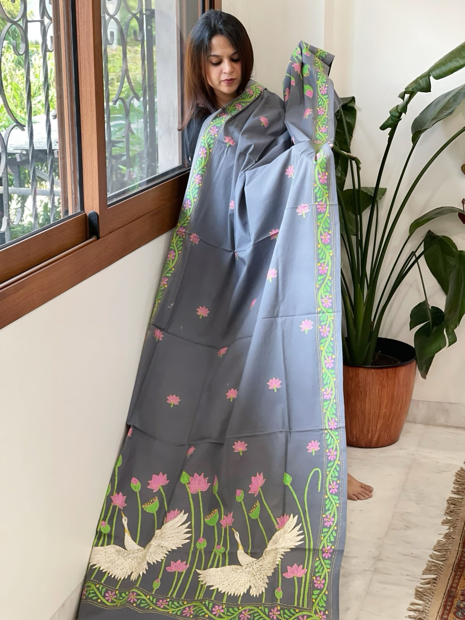 Grey Handmade Kantha Dupatta in Pure Cotton - Masakalee