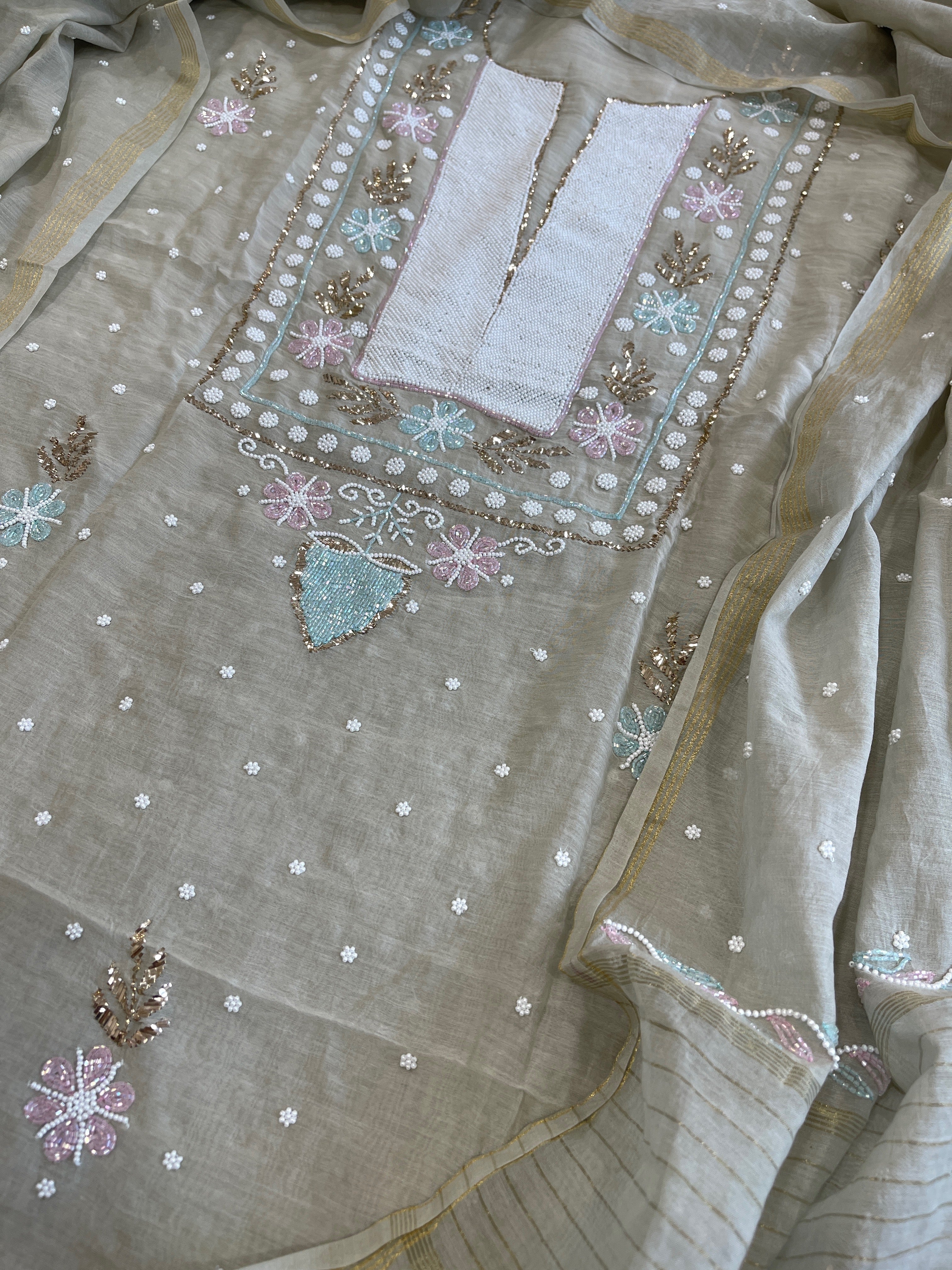Grey Suit Set with Pearl, Cut Daana and Mukaish Handwork in Pure Mul Chanderi - Masakalee