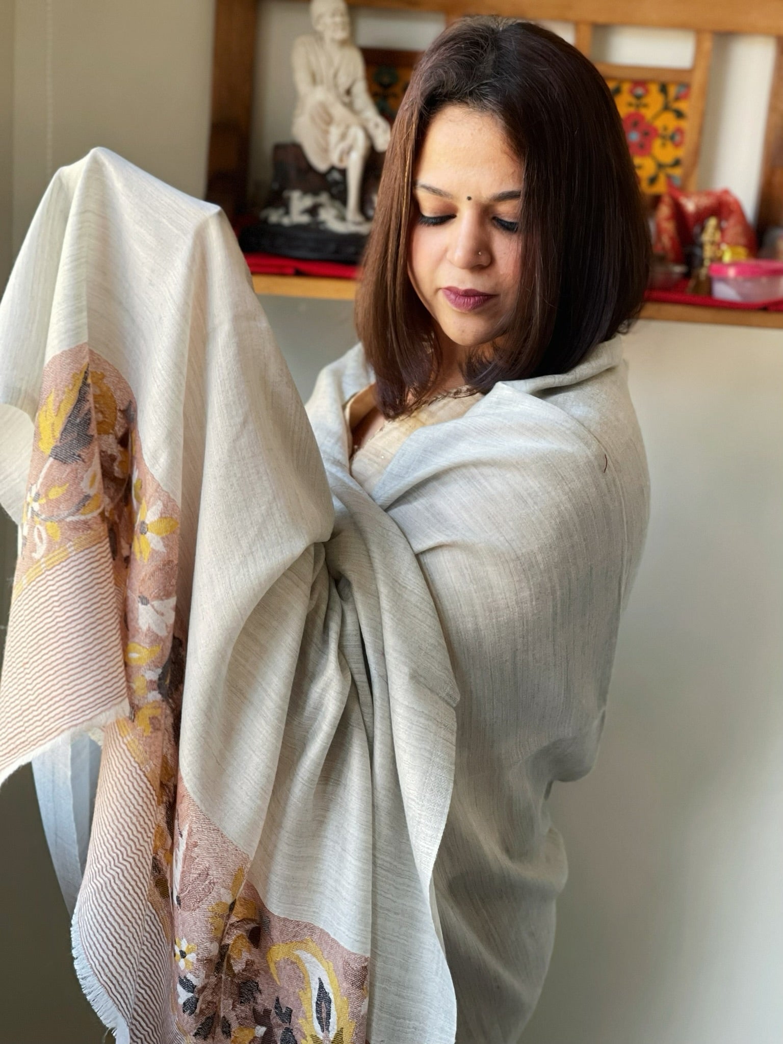 Grey Woven Pashmina Shawl with Kaani Pallu - Masakalee