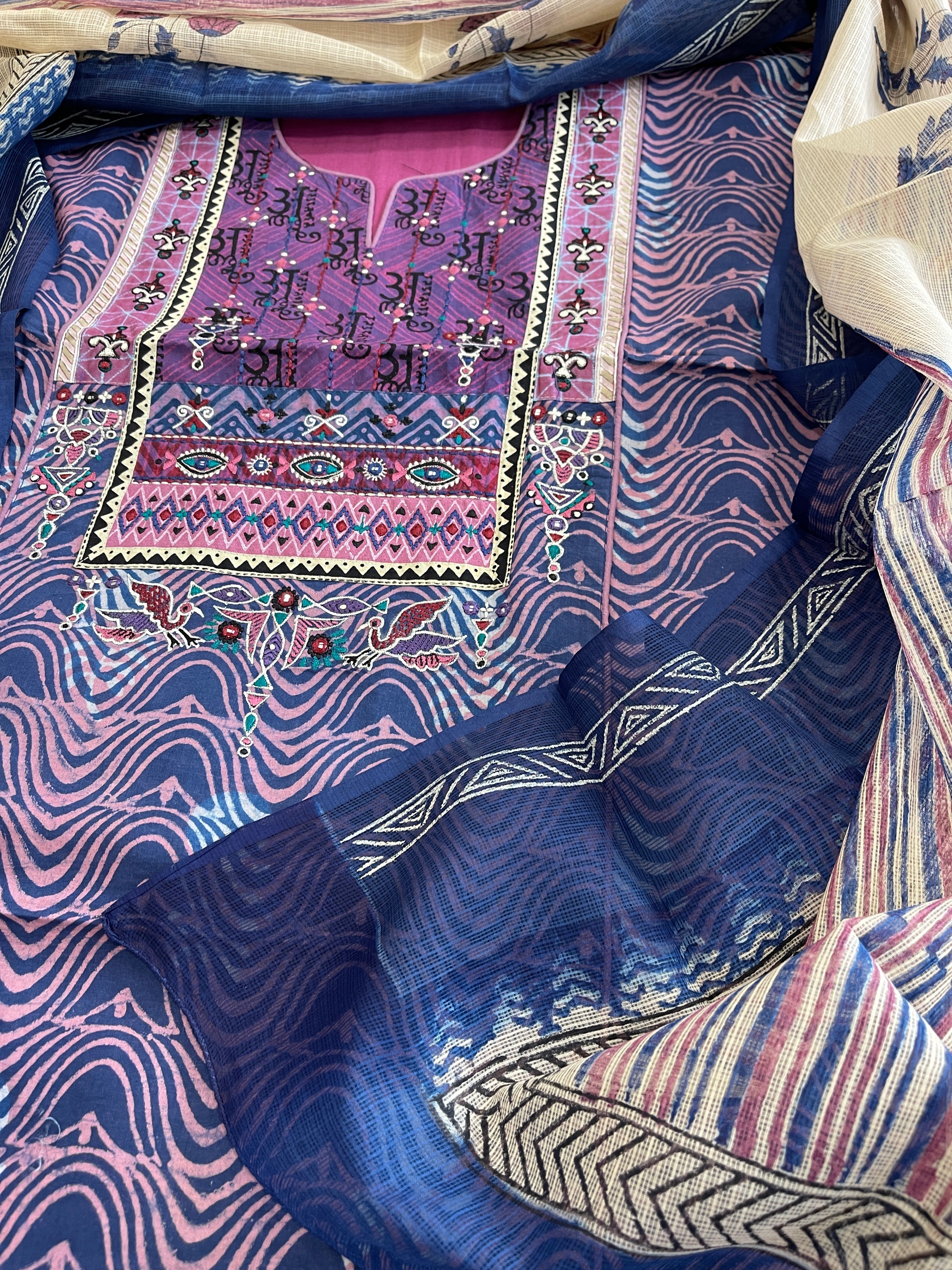 Handblock Printed Embroidered Suit Set with Patchwork in Pure Cotton - Masakalee