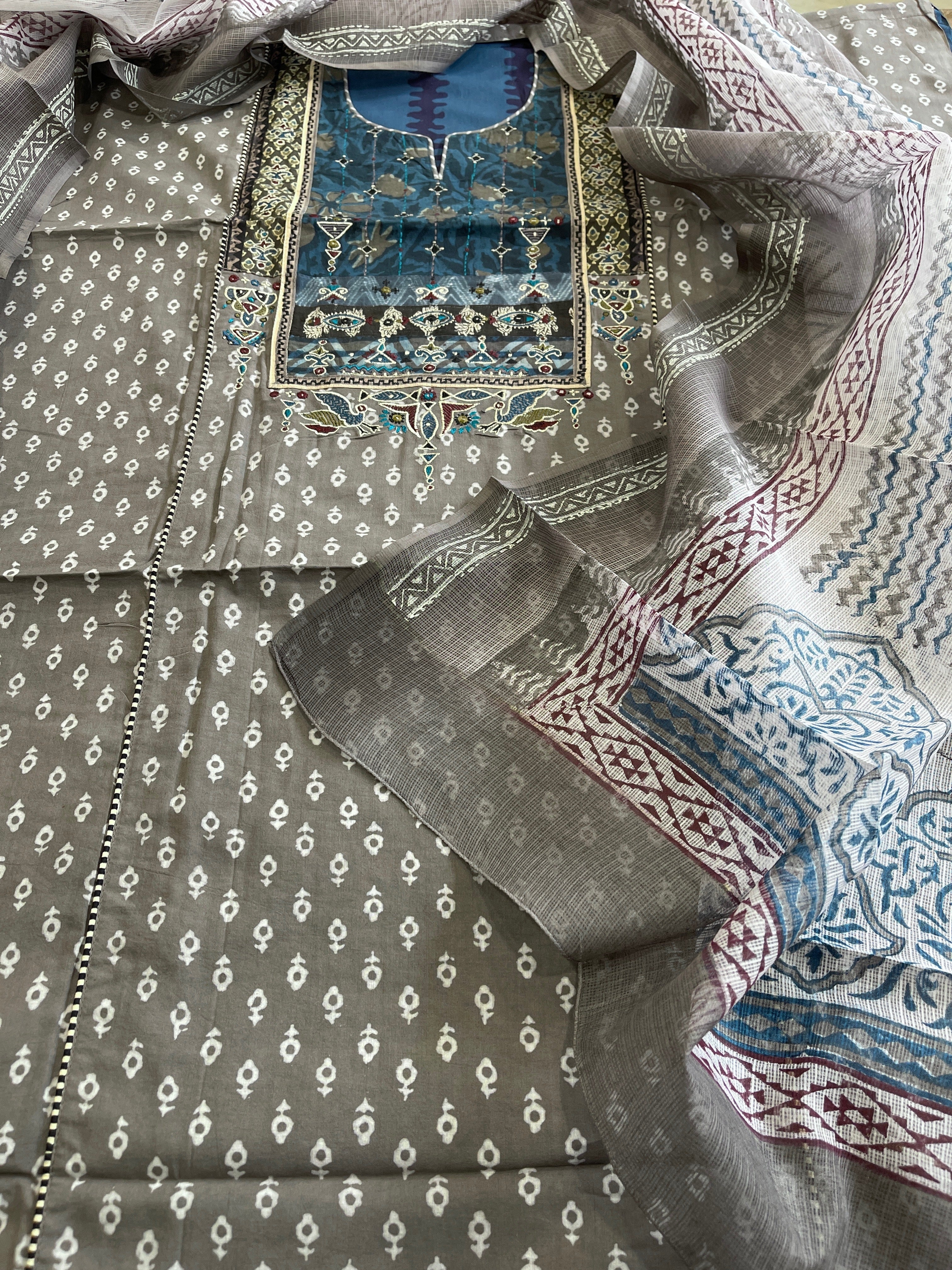 Handblock Printed Embroidered Suit Set with Patchwork in Pure Cotton - Masakalee