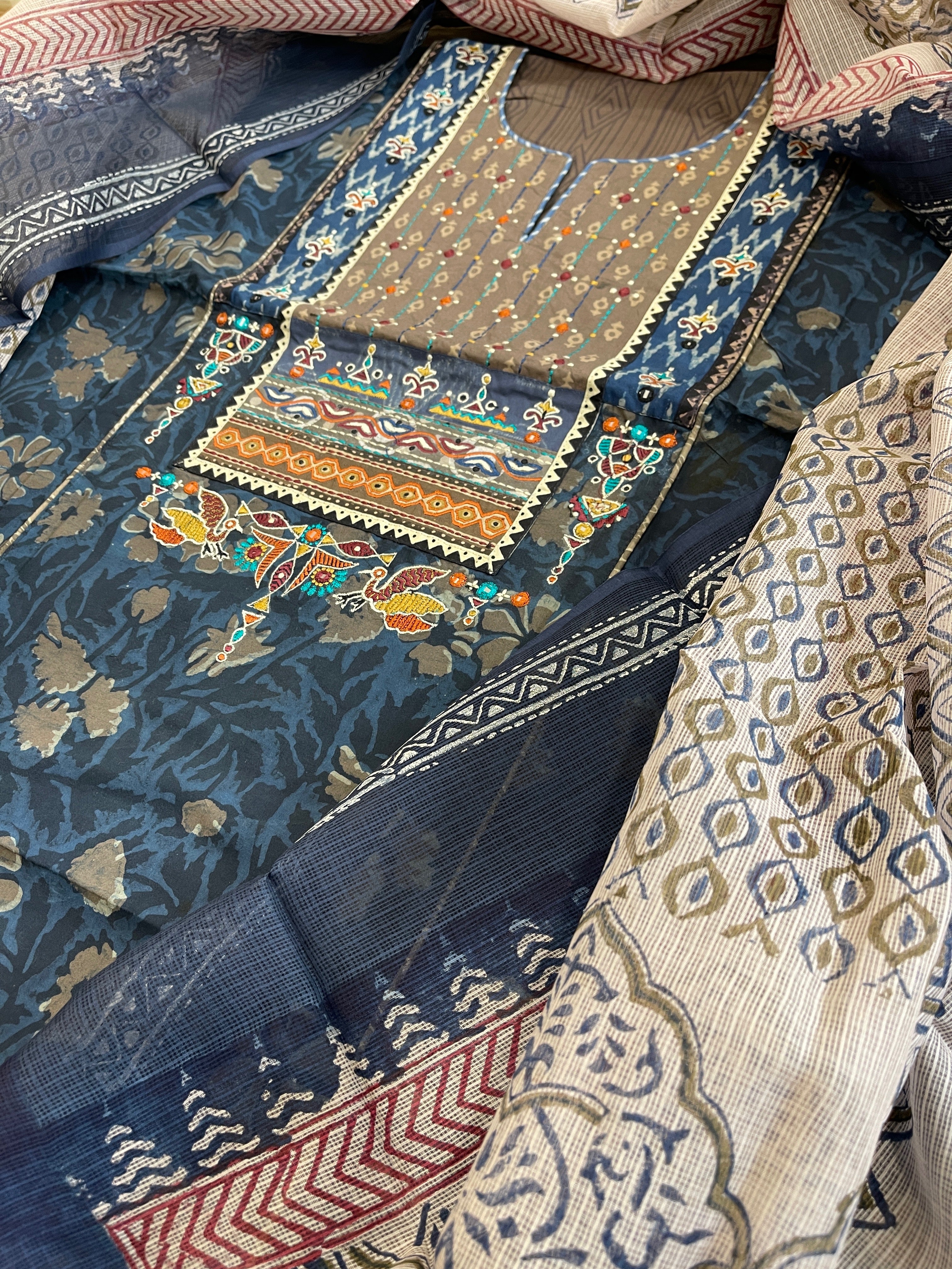 Handblock Printed Embroidered Suit Set with Patchwork in Pure Cotton - Masakalee