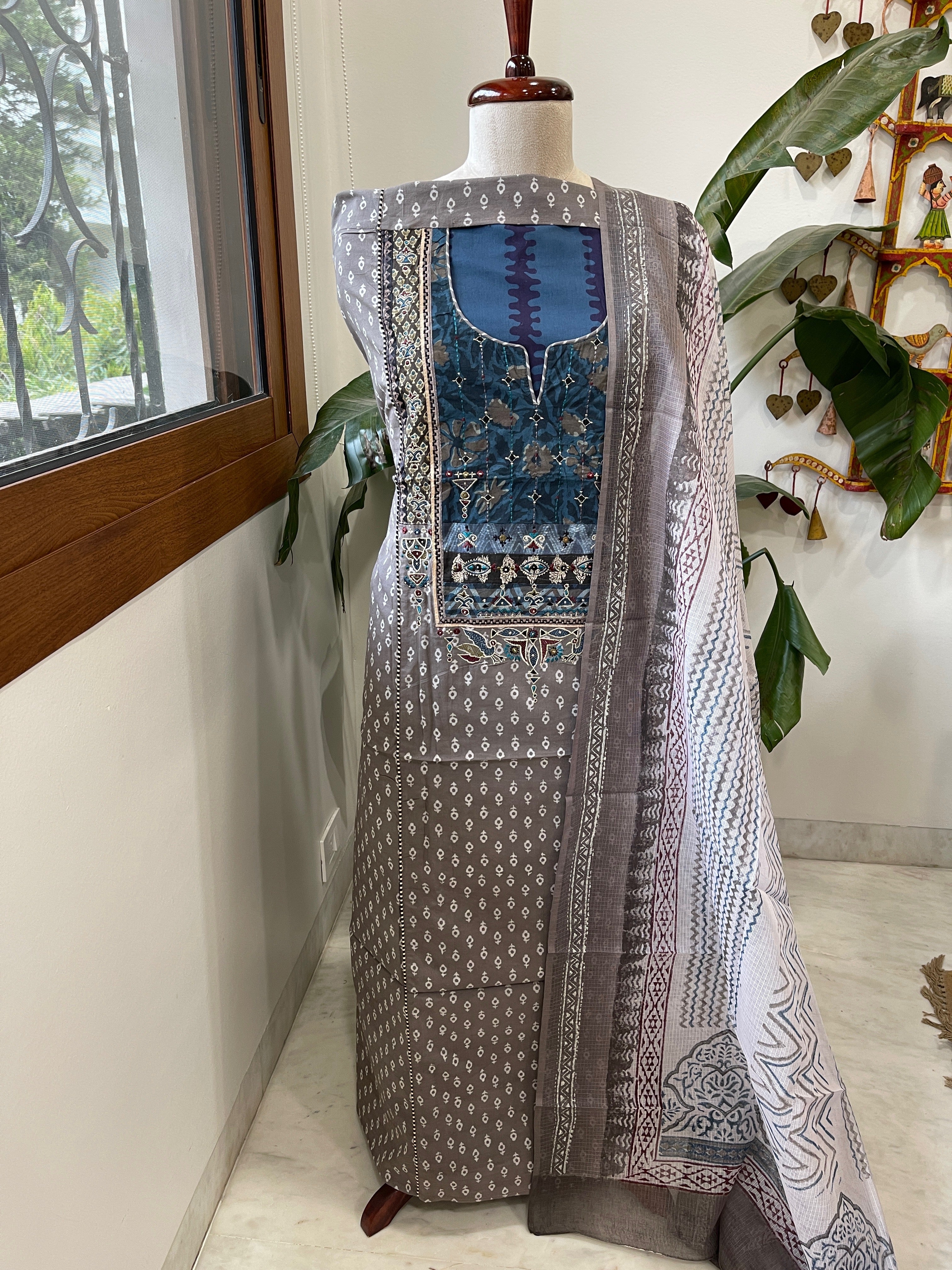 Handblock Printed Embroidered Suit Set with Patchwork in Pure Cotton - Masakalee