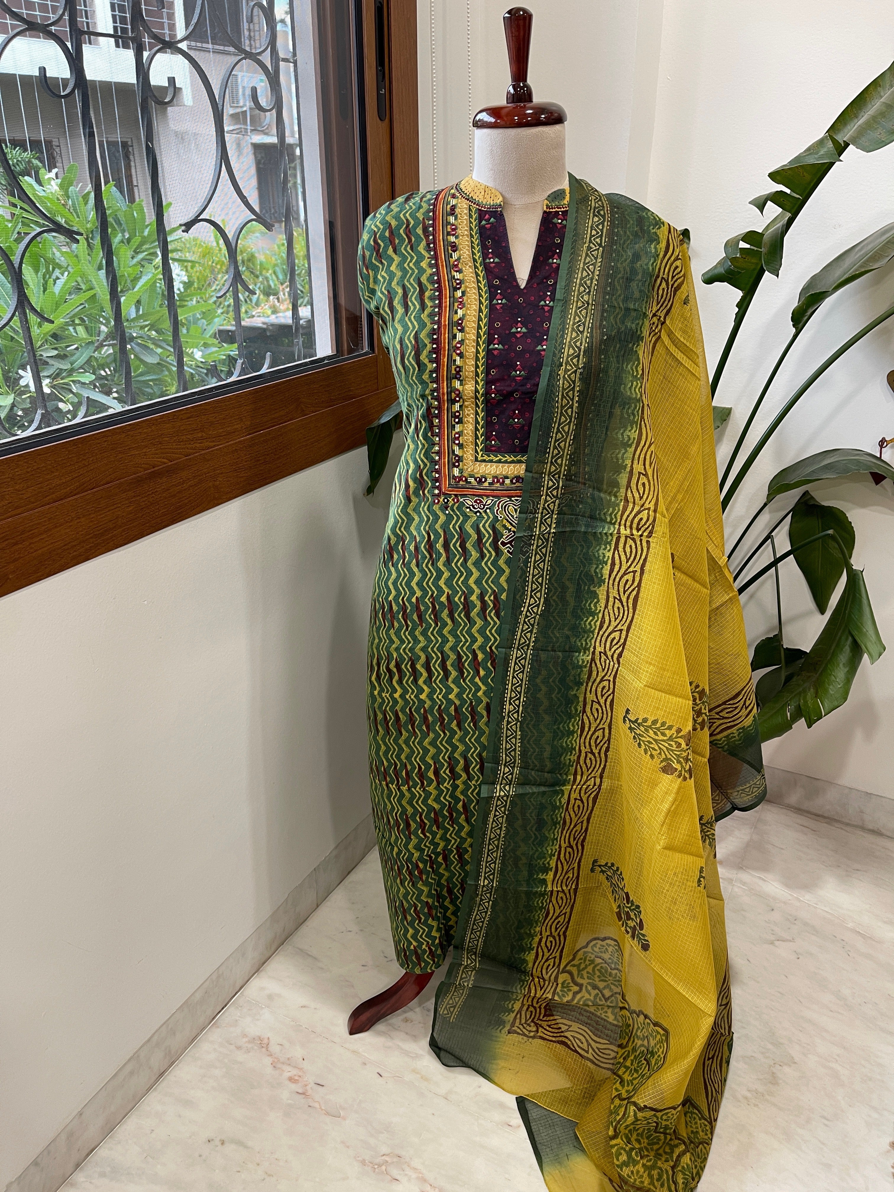 Handblock Printed Embroidered Suit Set with Patchwork in Pure Cotton - Masakalee