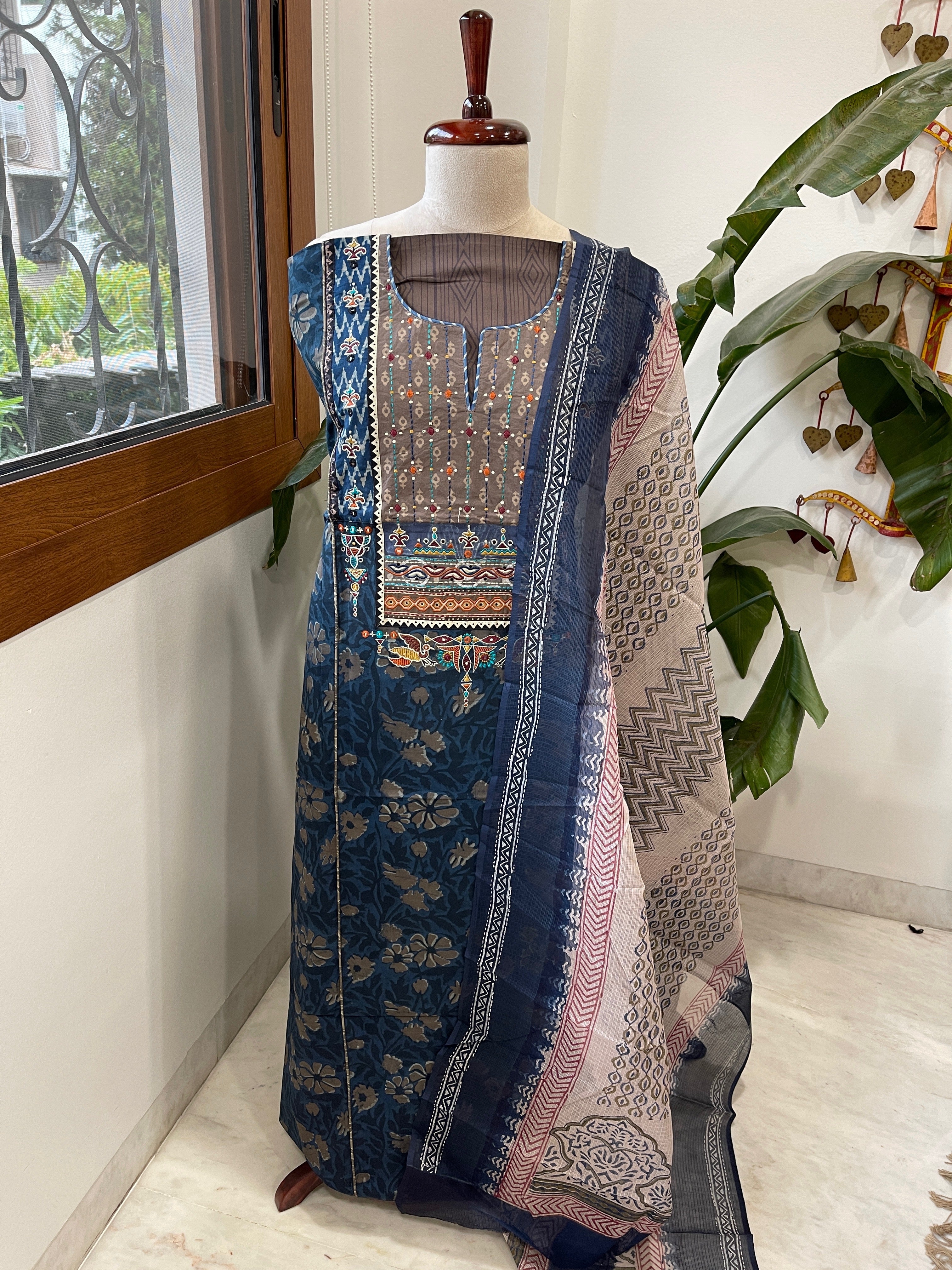 Handblock Printed Embroidered Suit Set with Patchwork in Pure Cotton - Masakalee
