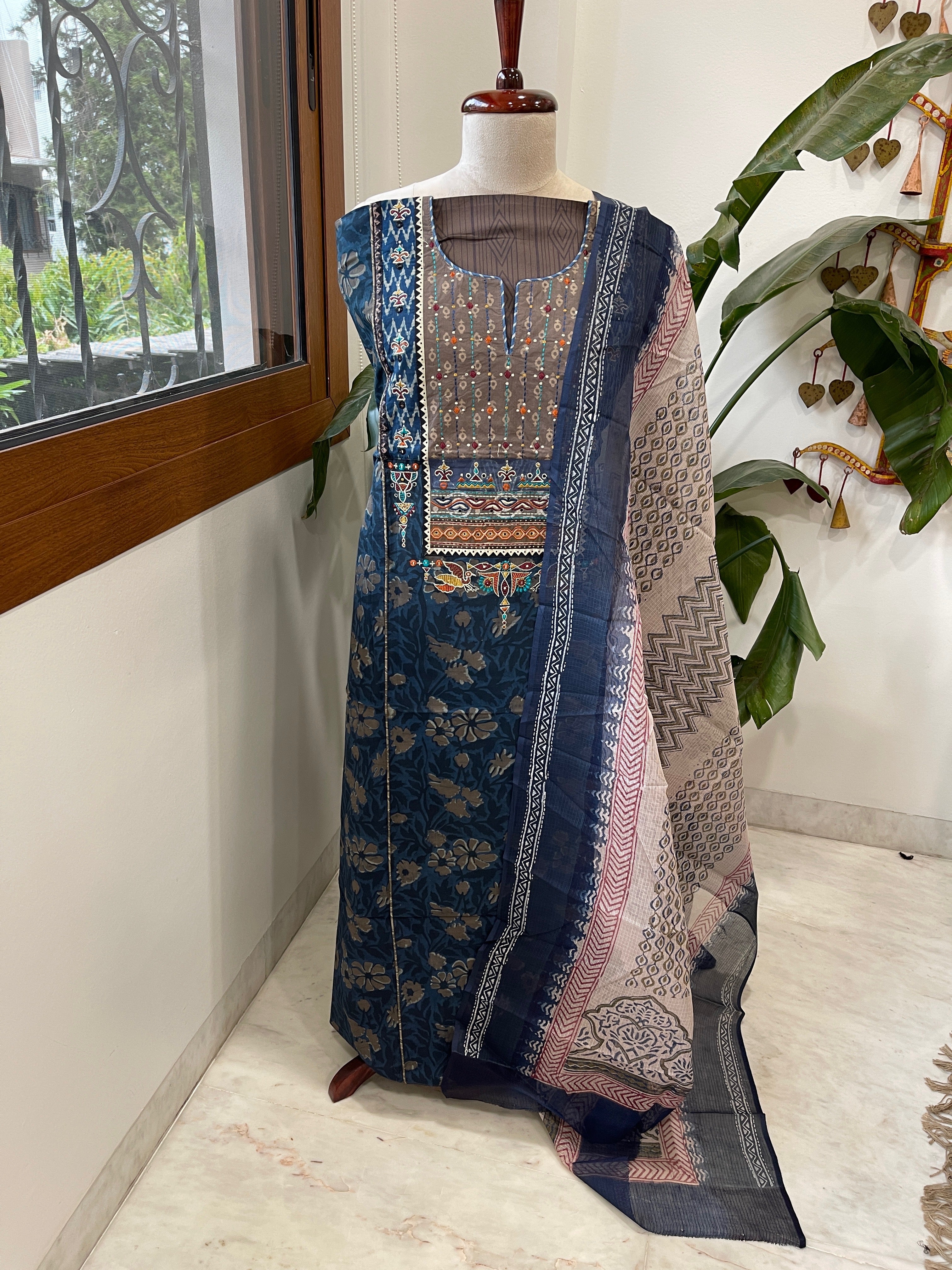 Handblock Printed Embroidered Suit Set with Patchwork in Pure Cotton - Masakalee