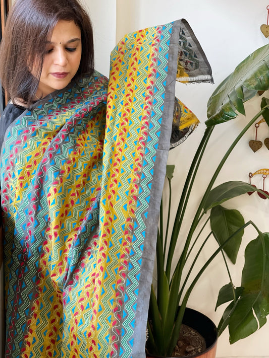 Handmade Kantha Dupatta in Silk - Masakalee