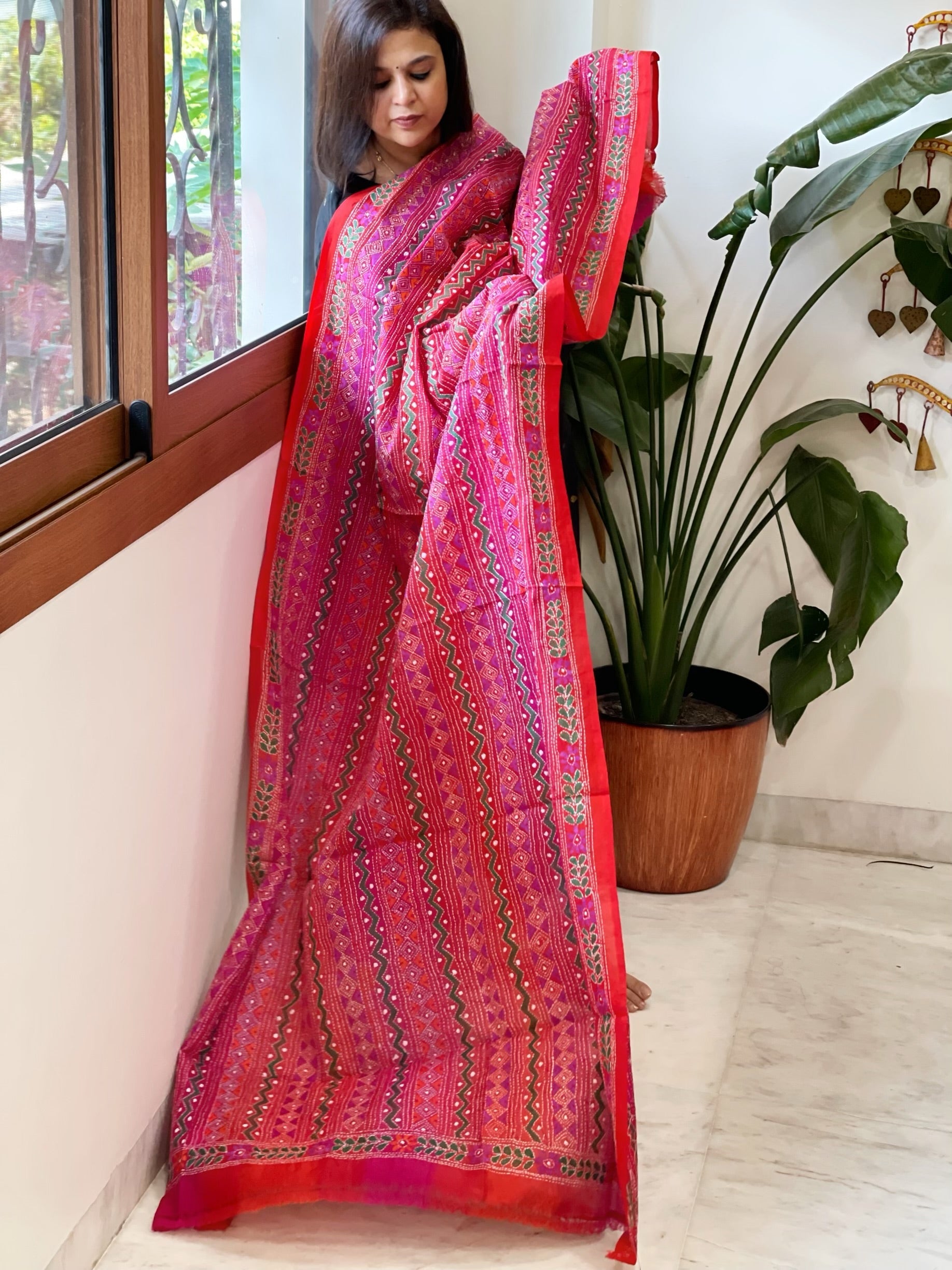 Handmade Kantha Dupatta in Silk - Masakalee
