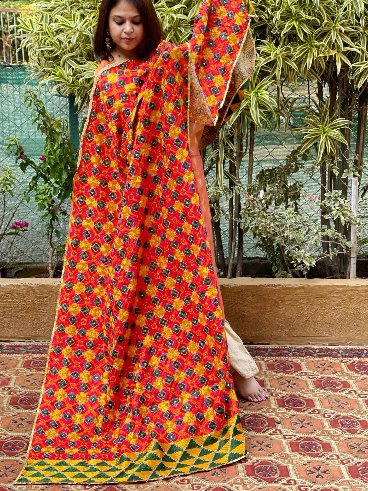 Handmade Phulkari Dupatta in Cotton - Masakalee