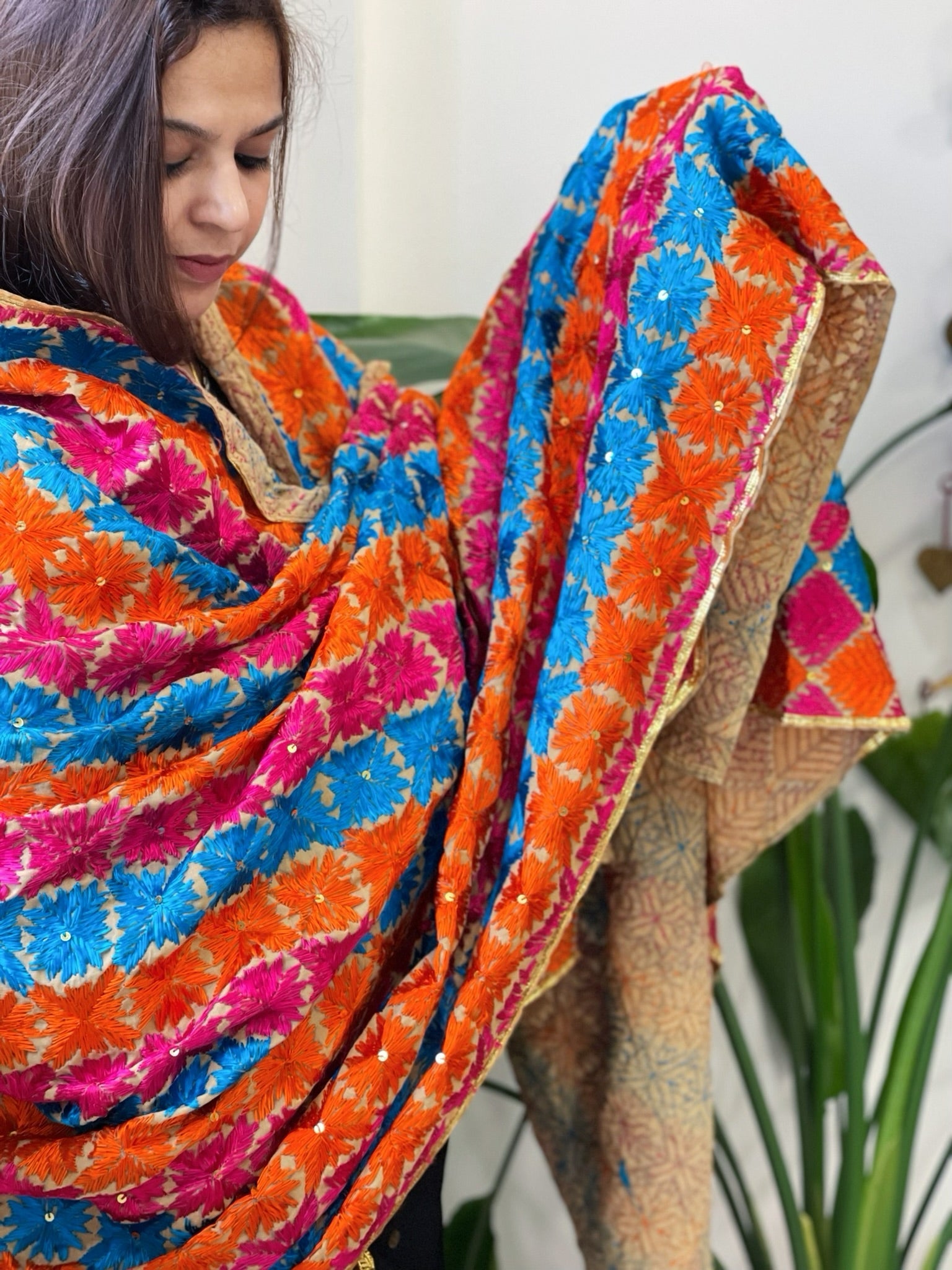 Handmade Phulkari Dupatta in Cotton - Masakalee
