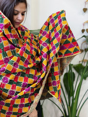 Handmade Phulkari Dupatta in Cotton - Masakalee