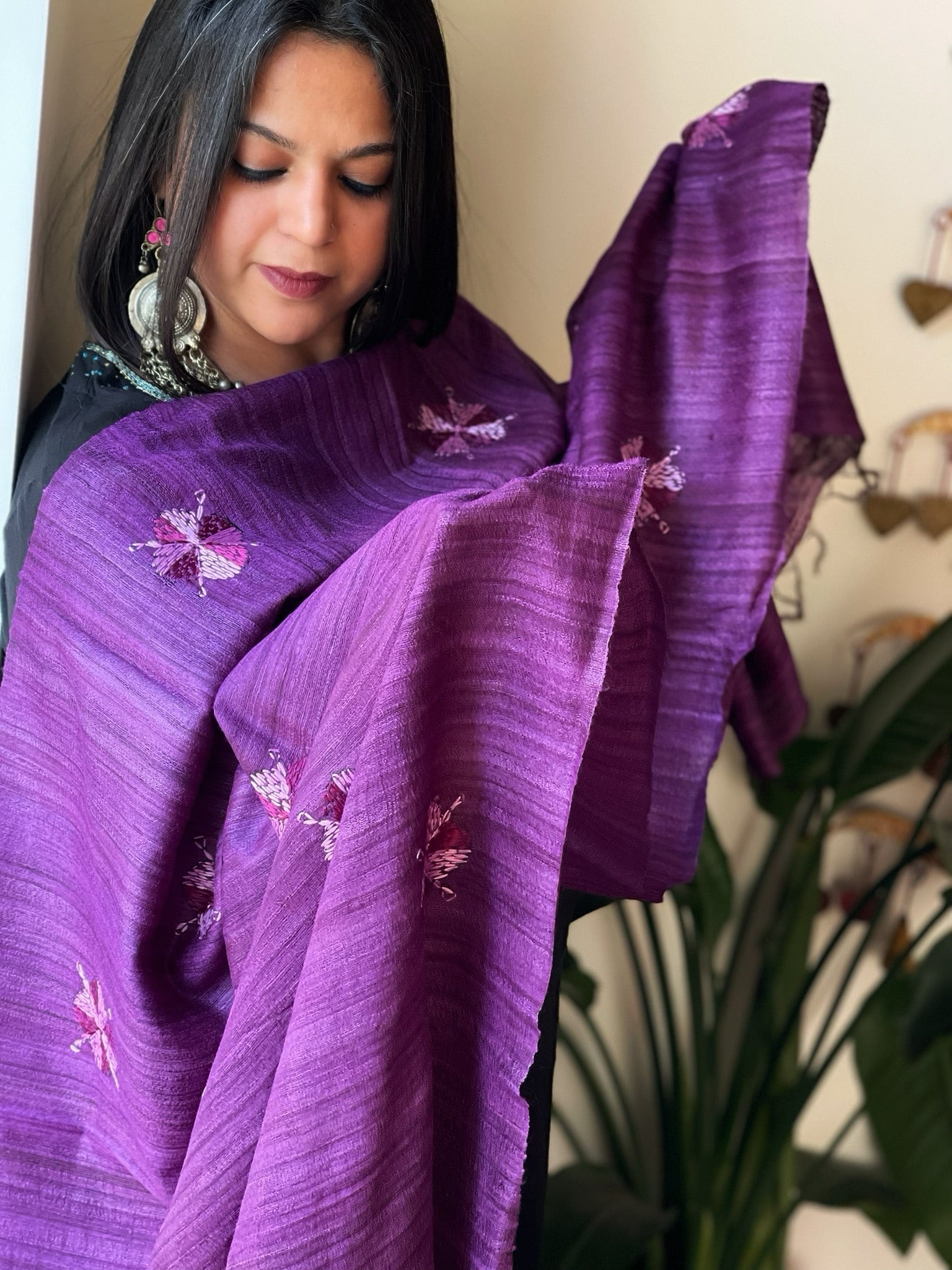 Handmade Phulkari Dupatta in Pure Geecha - Tussar Silk - Masakalee