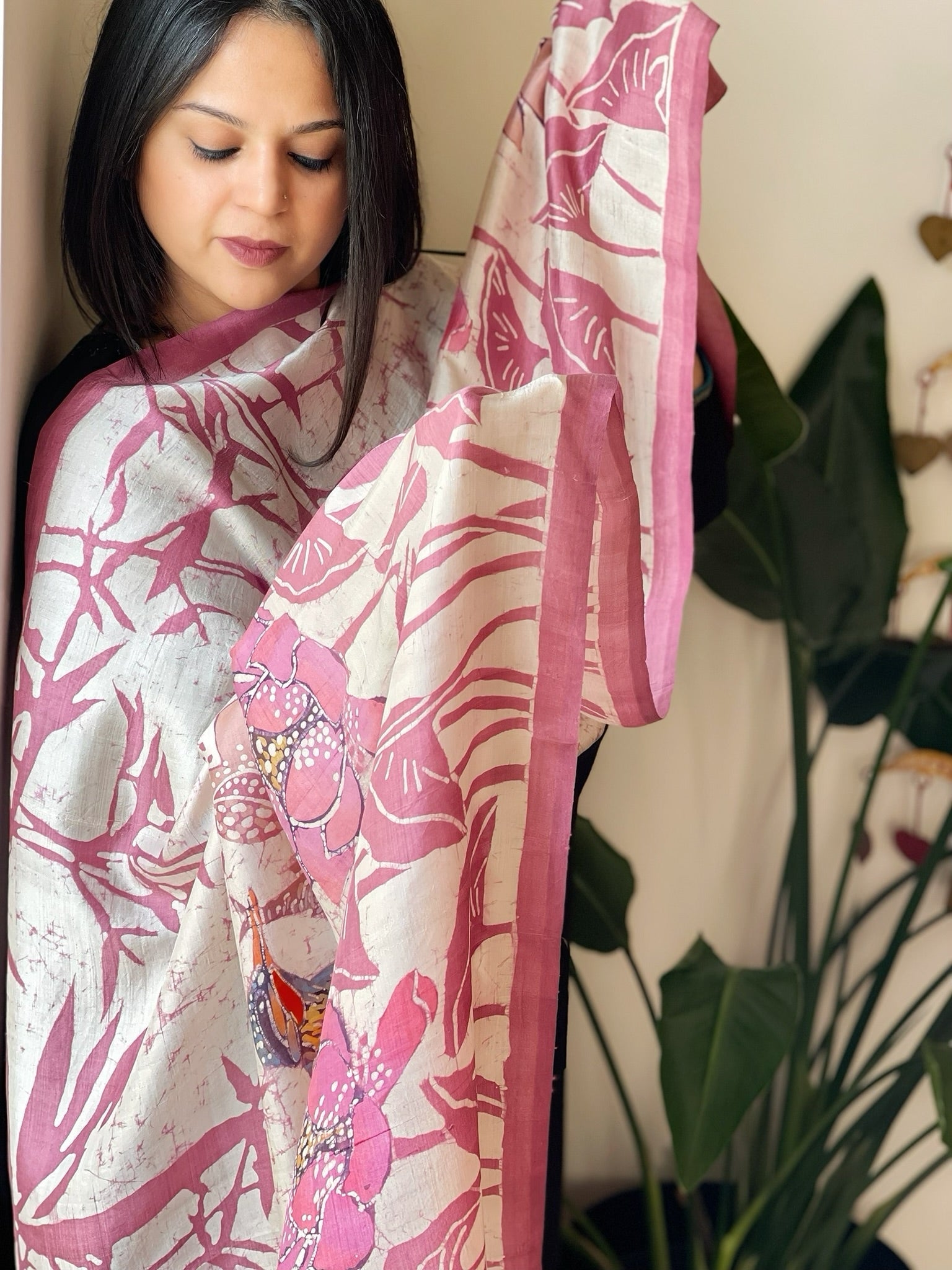 Handpainted & Batik Hand Dyed Dupatta in Handwoven Mul Silk - Masakalee