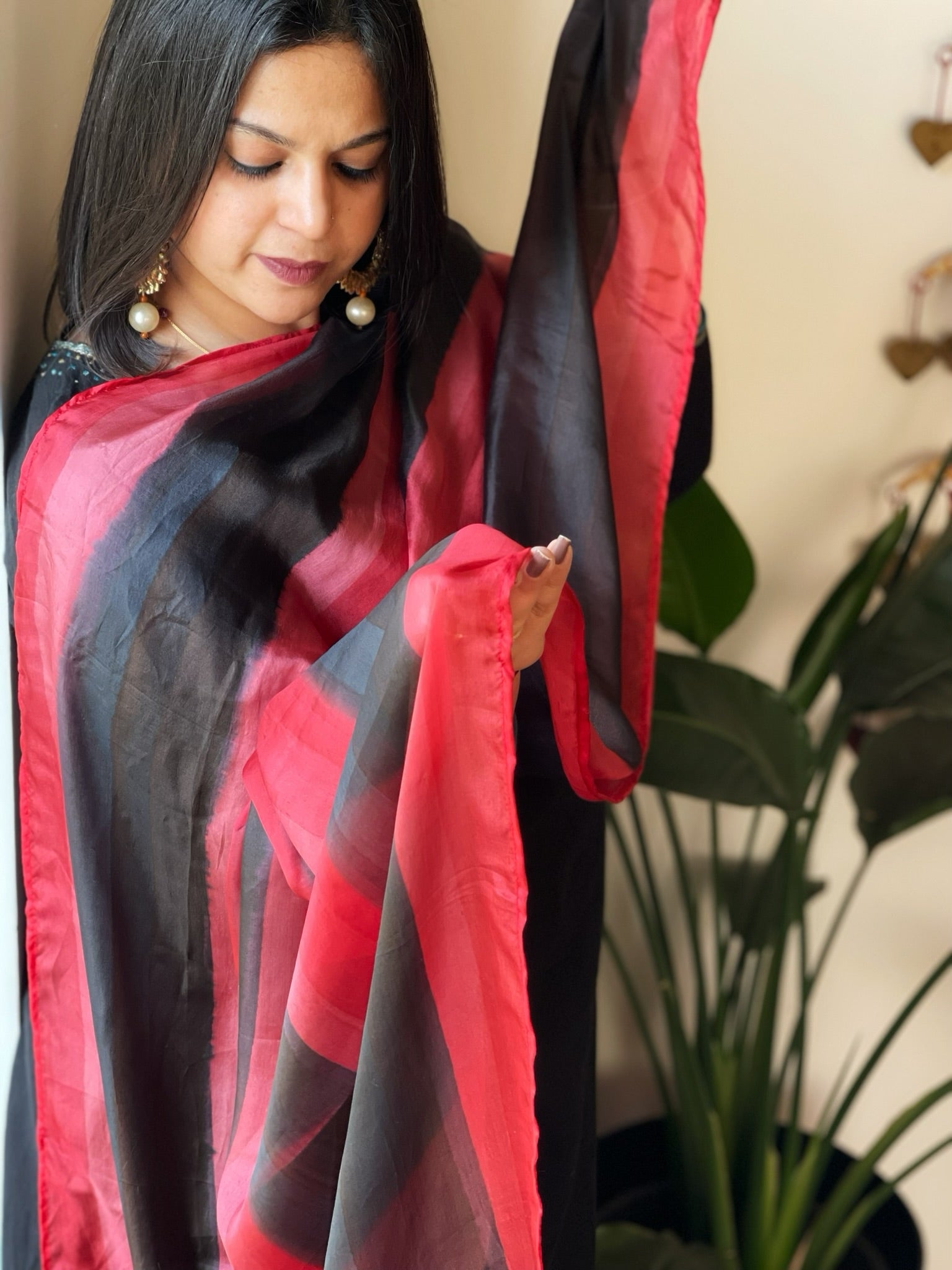 Handpainted Dupatta in Pure Silk - Masakalee