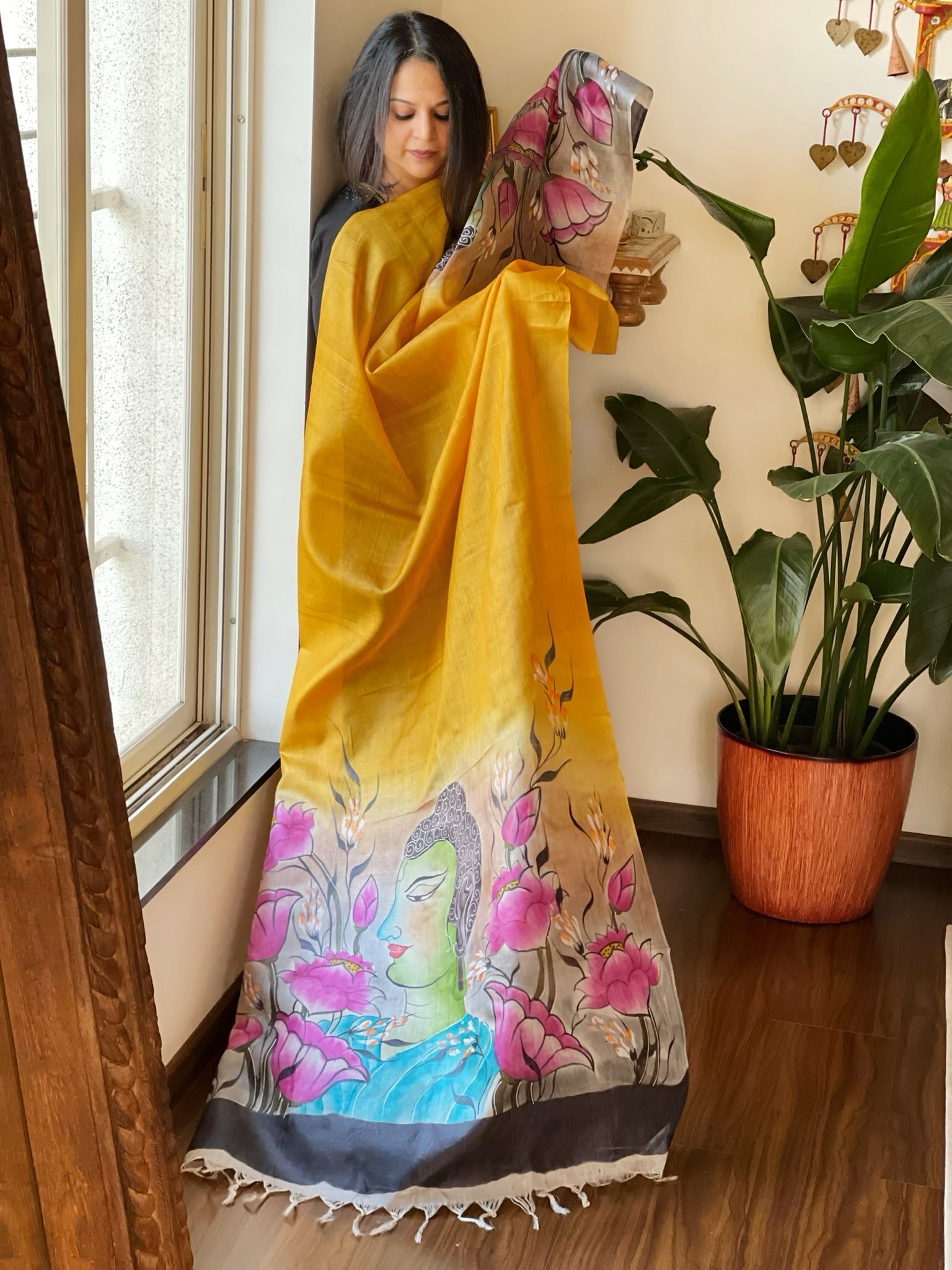 Handpainted Dupatta in Tussar Silk - Masakalee